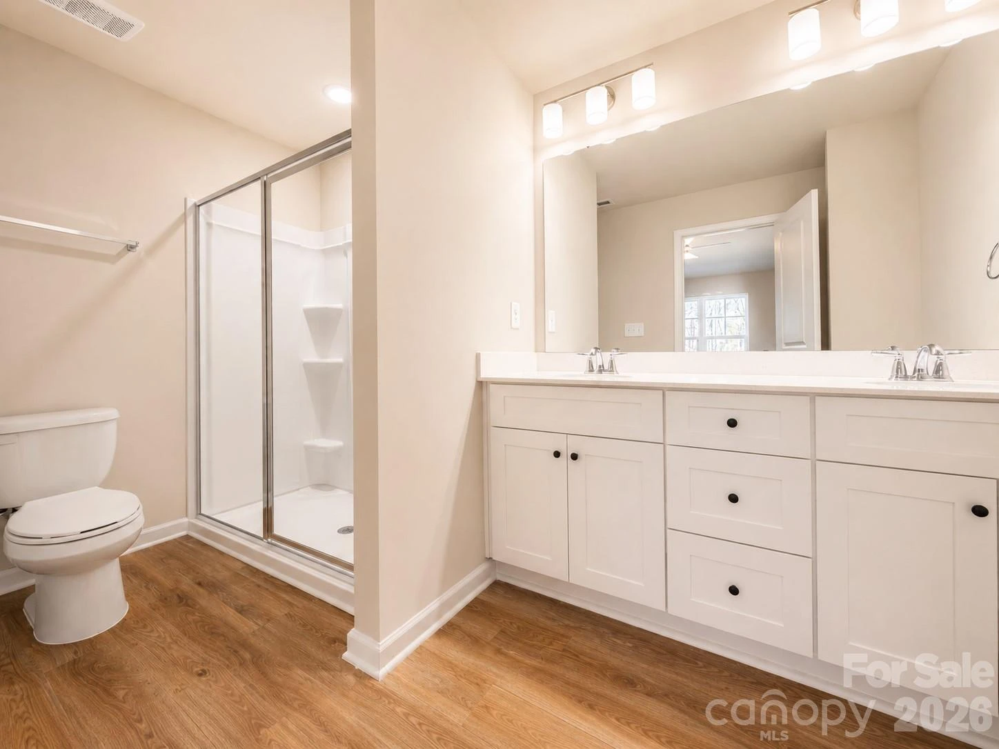 5905 Wallace Avenue - Photo 9