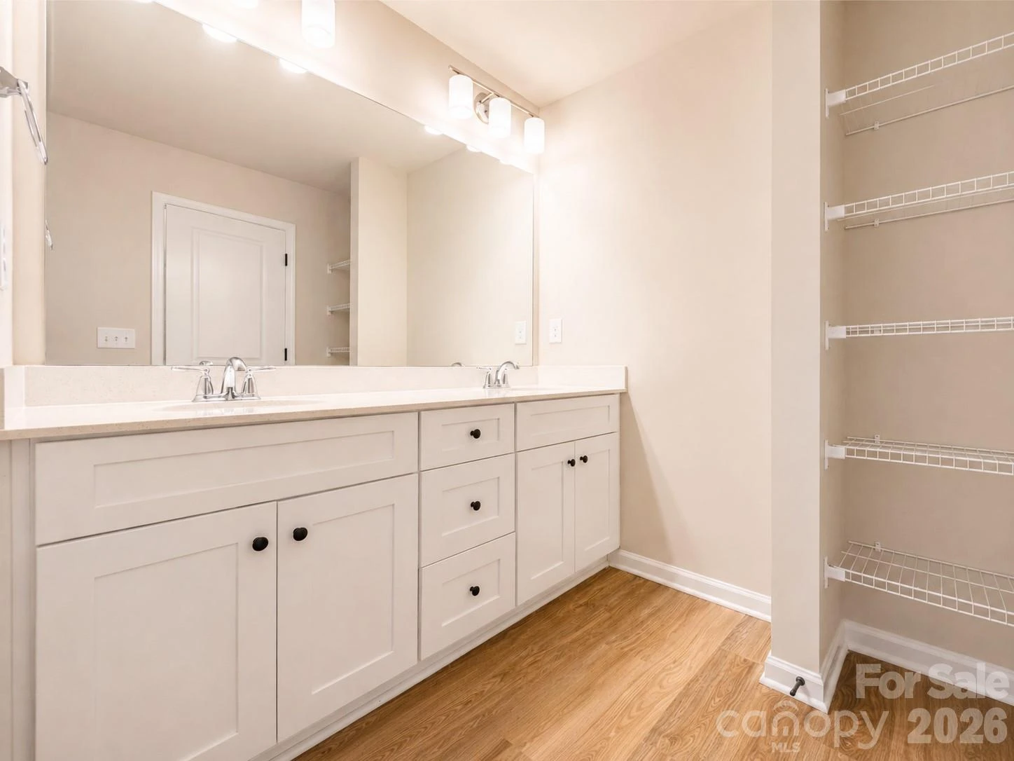 5905 Wallace Avenue - Photo 10