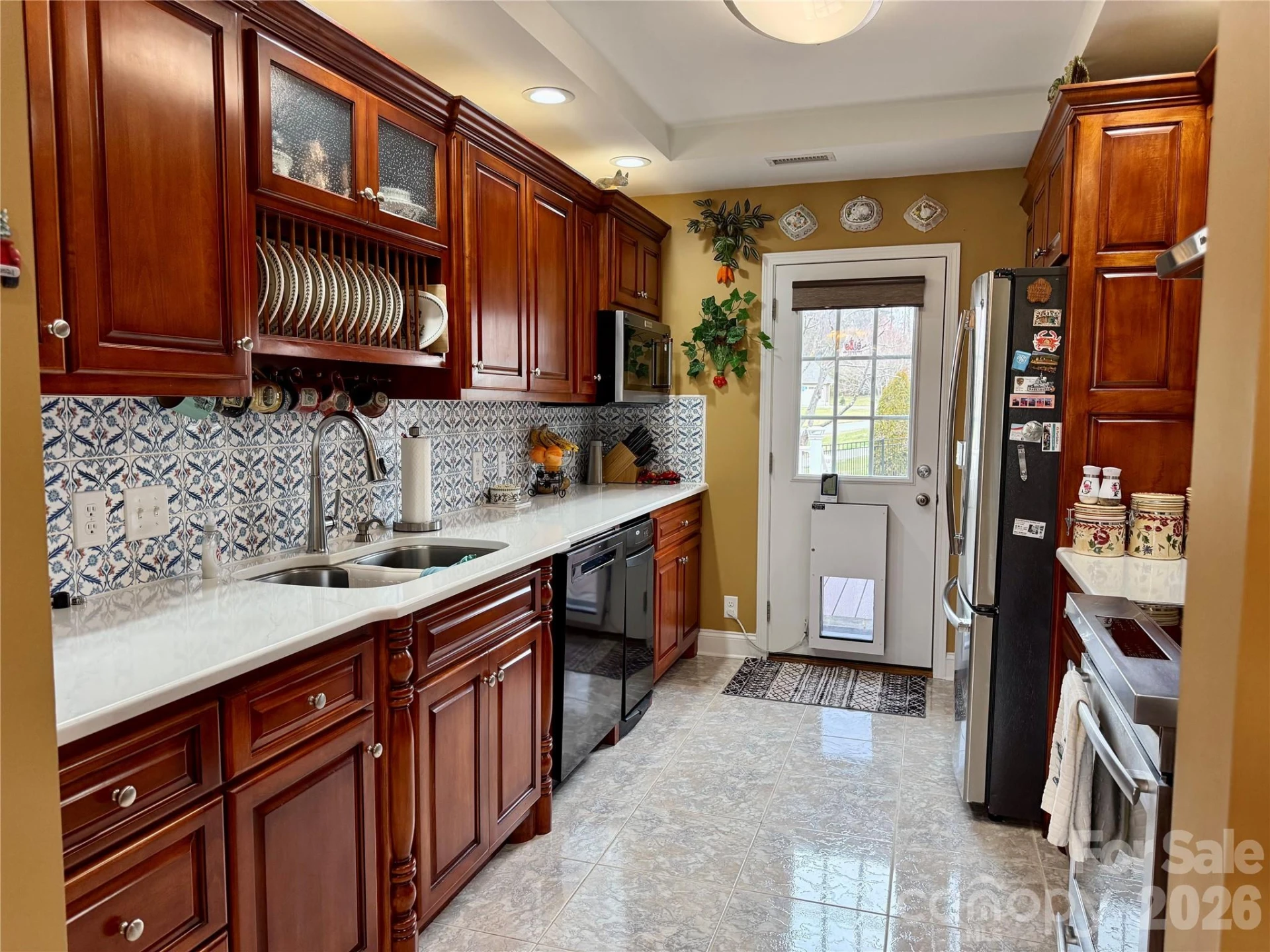 101 Rivercliff Drive - Photo 2