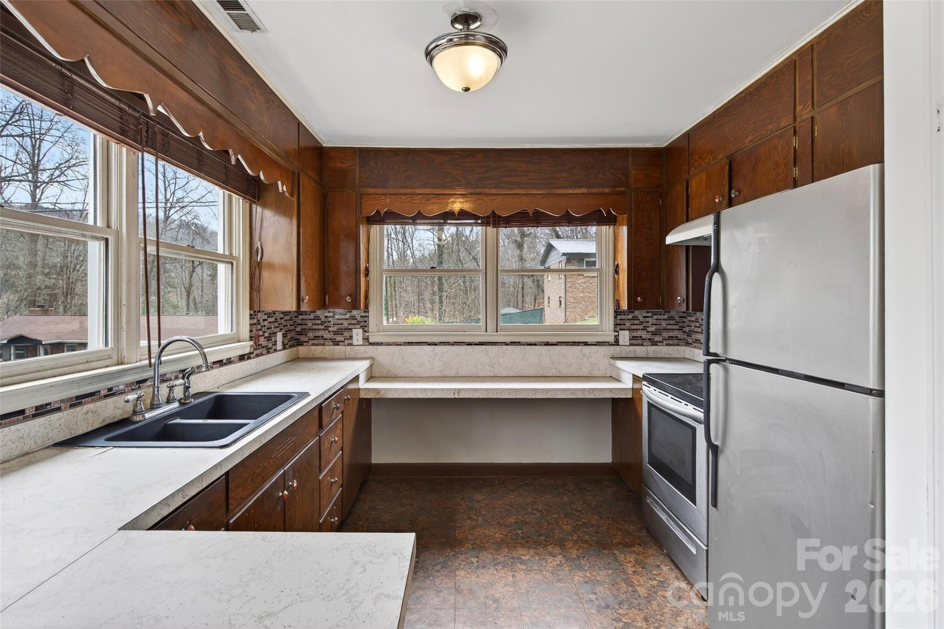 254 Wildwood Terrace - Photo 14