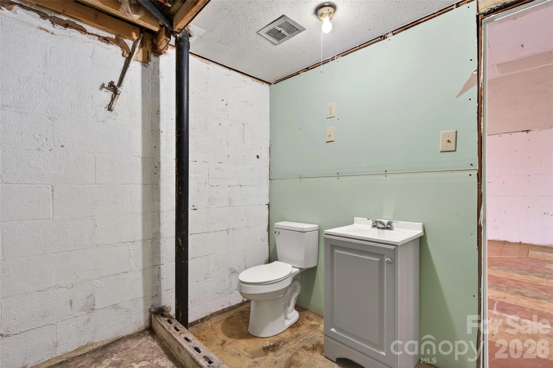 254 Wildwood Terrace - Photo 30