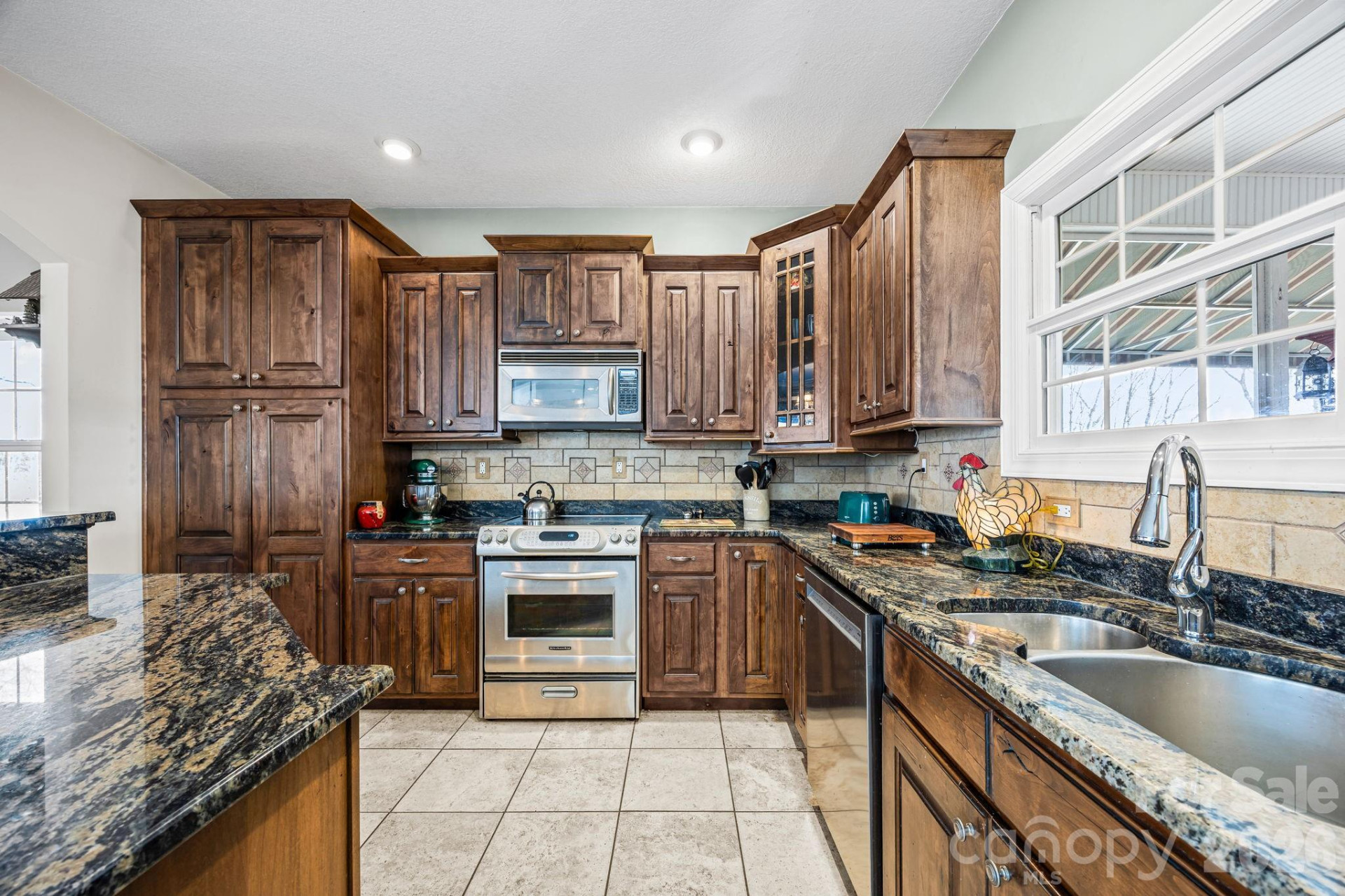 410 Lamp Post Drive - Photo 10