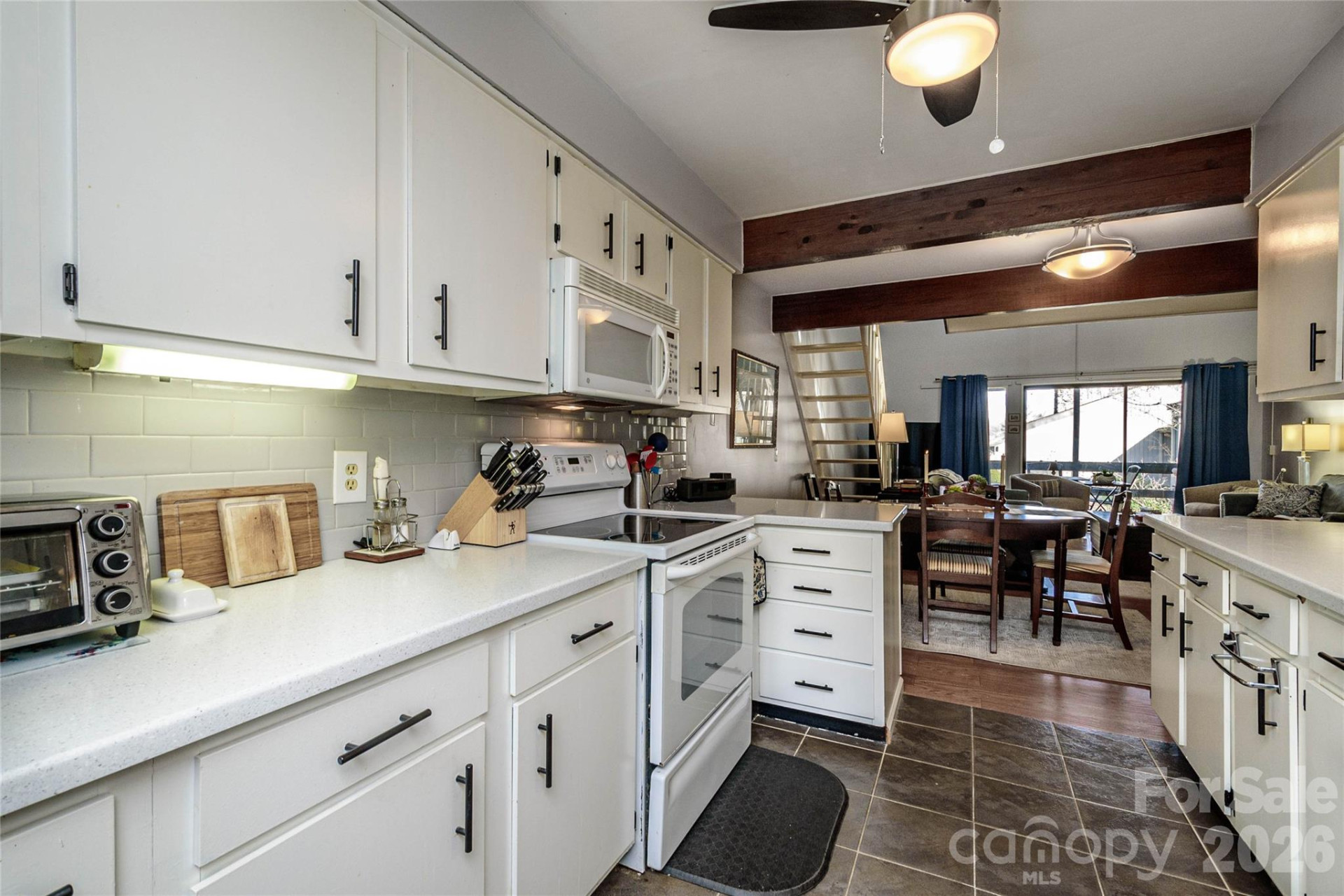 8 Lakemoor Lane #8 - Photo 12