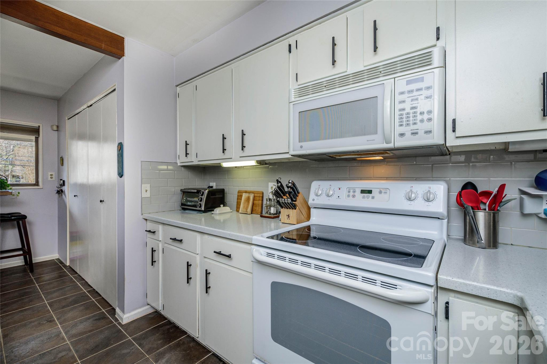 8 Lakemoor Lane #8 - Photo 15