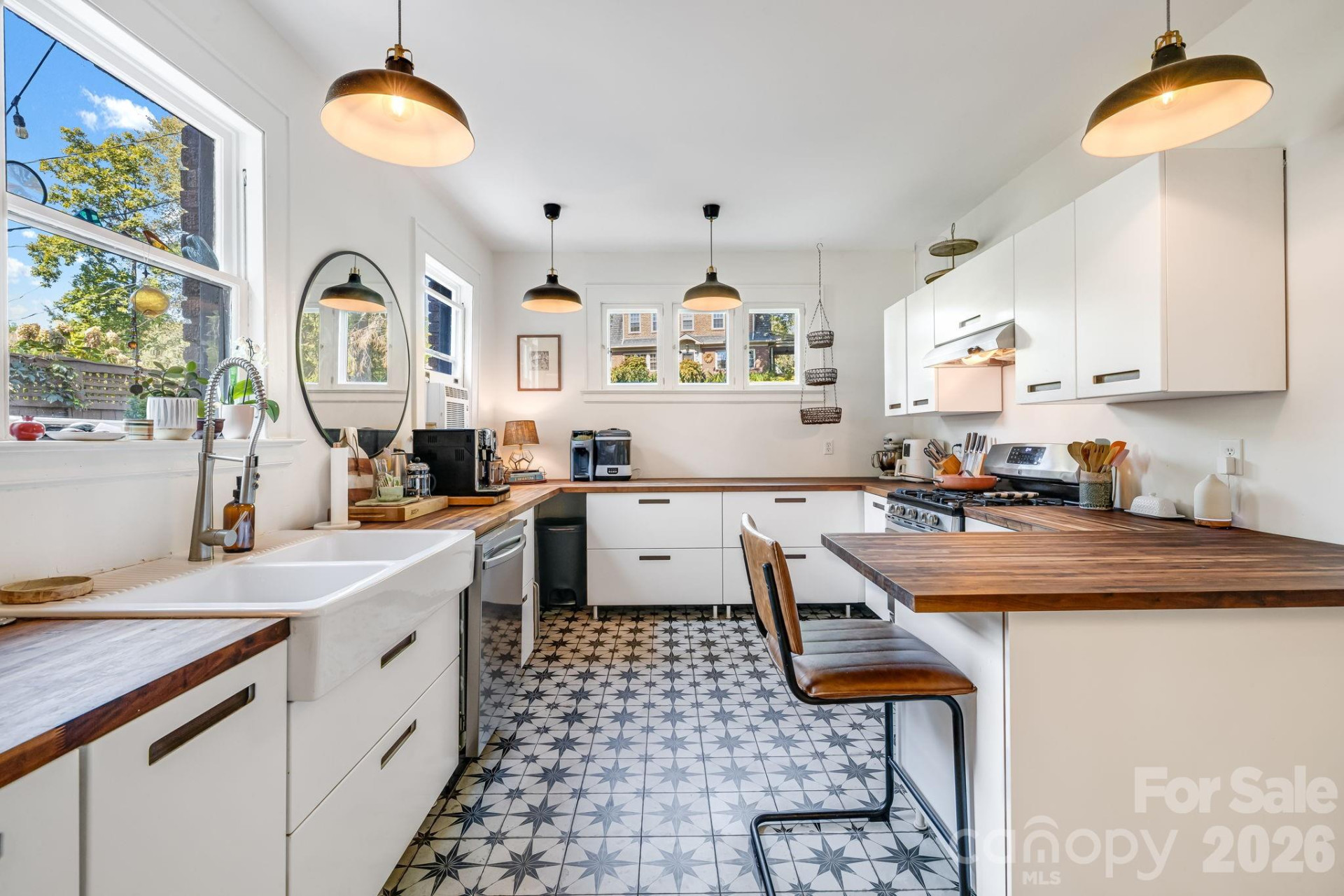74 Saint Dunstans Circle - Photo 14