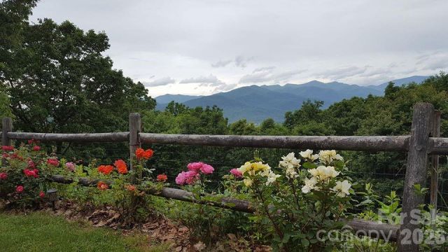 126 Wildflower Cove Drive, Swannanoa, NC, 28778