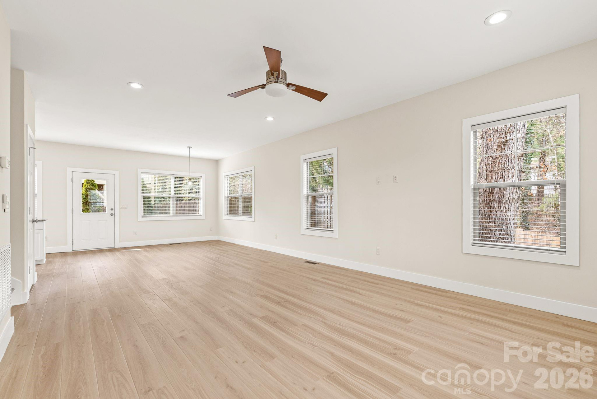 8 Thurland Avenue - Photo 11