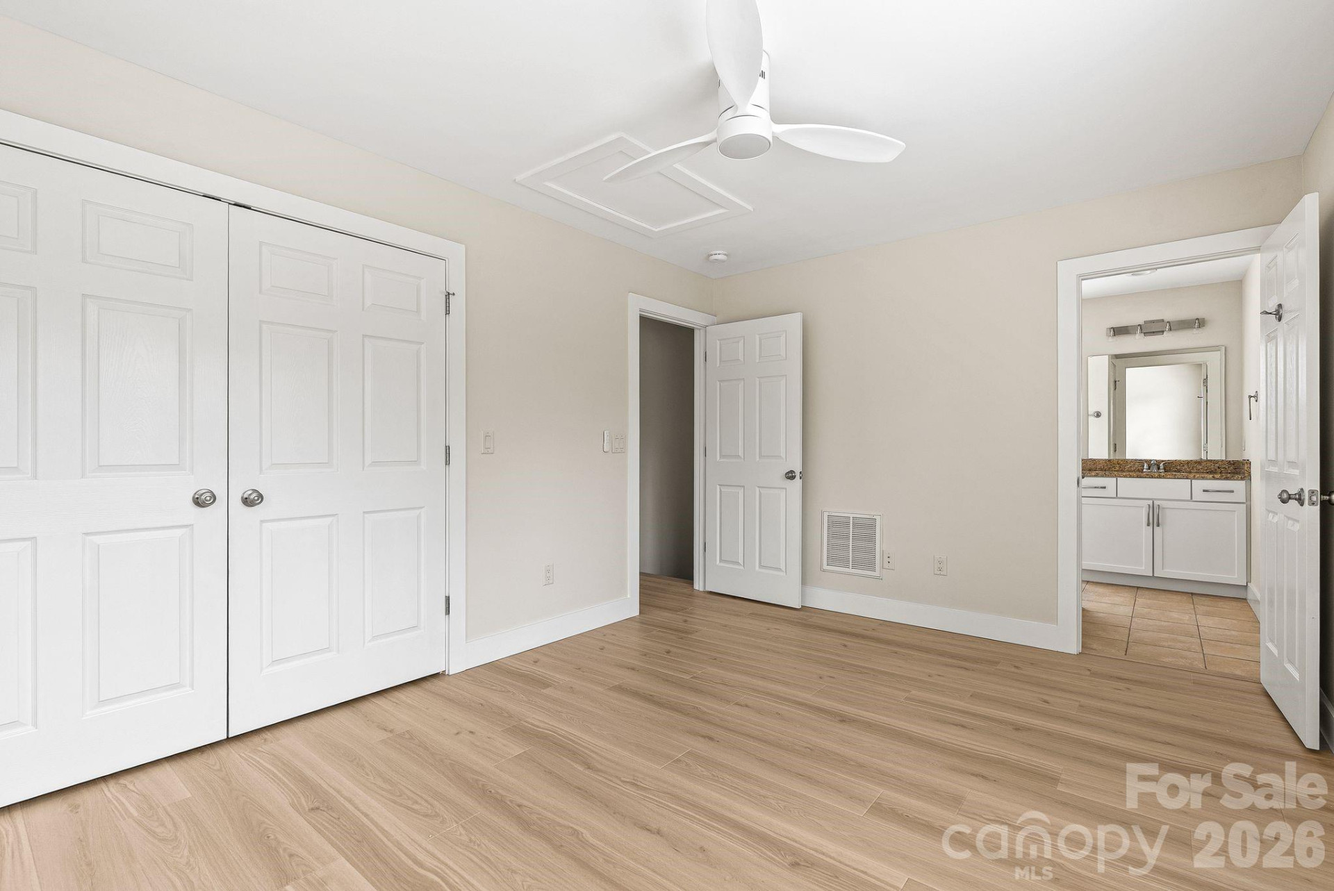 8 Thurland Avenue - Photo 15