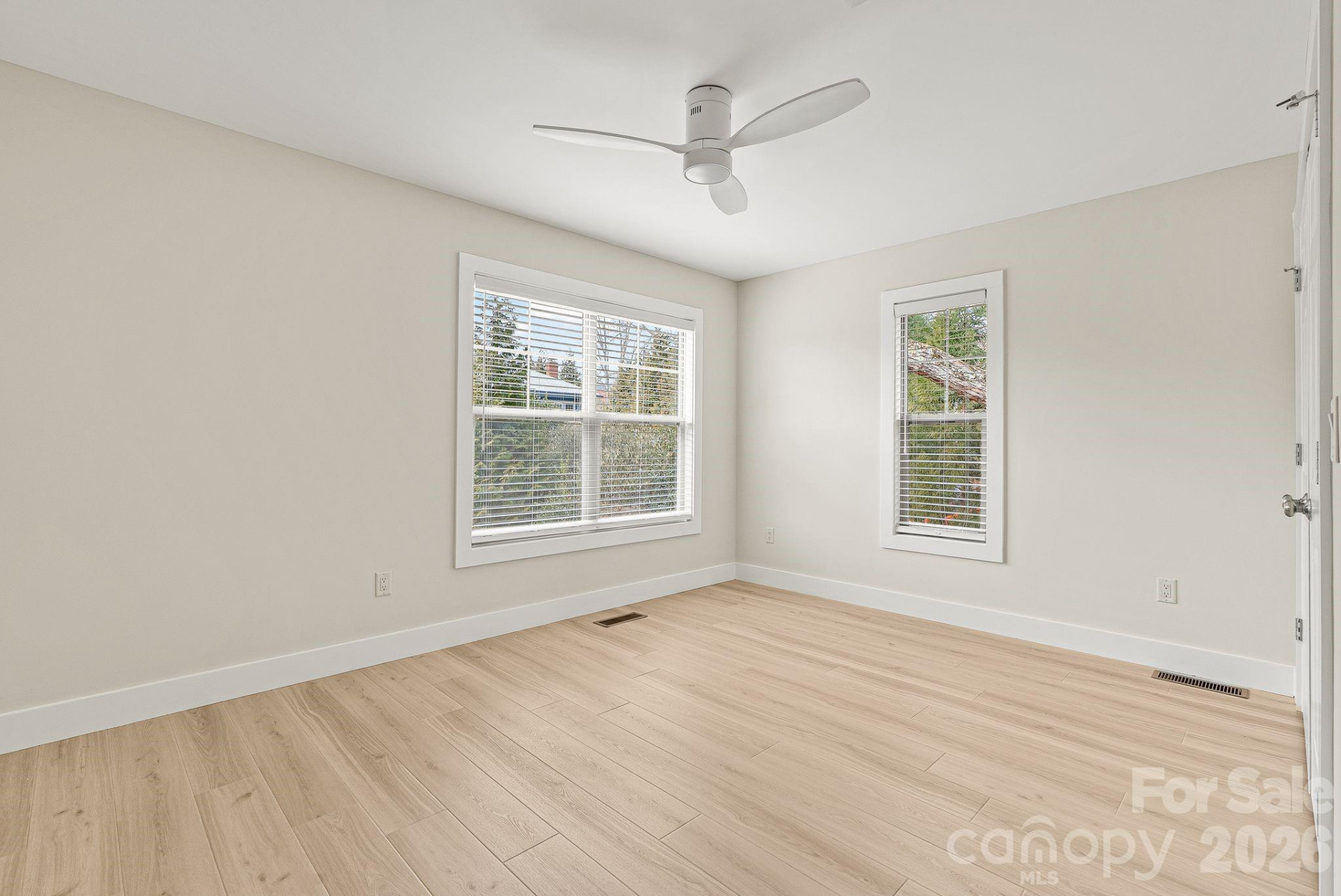 8 Thurland Avenue - Photo 16