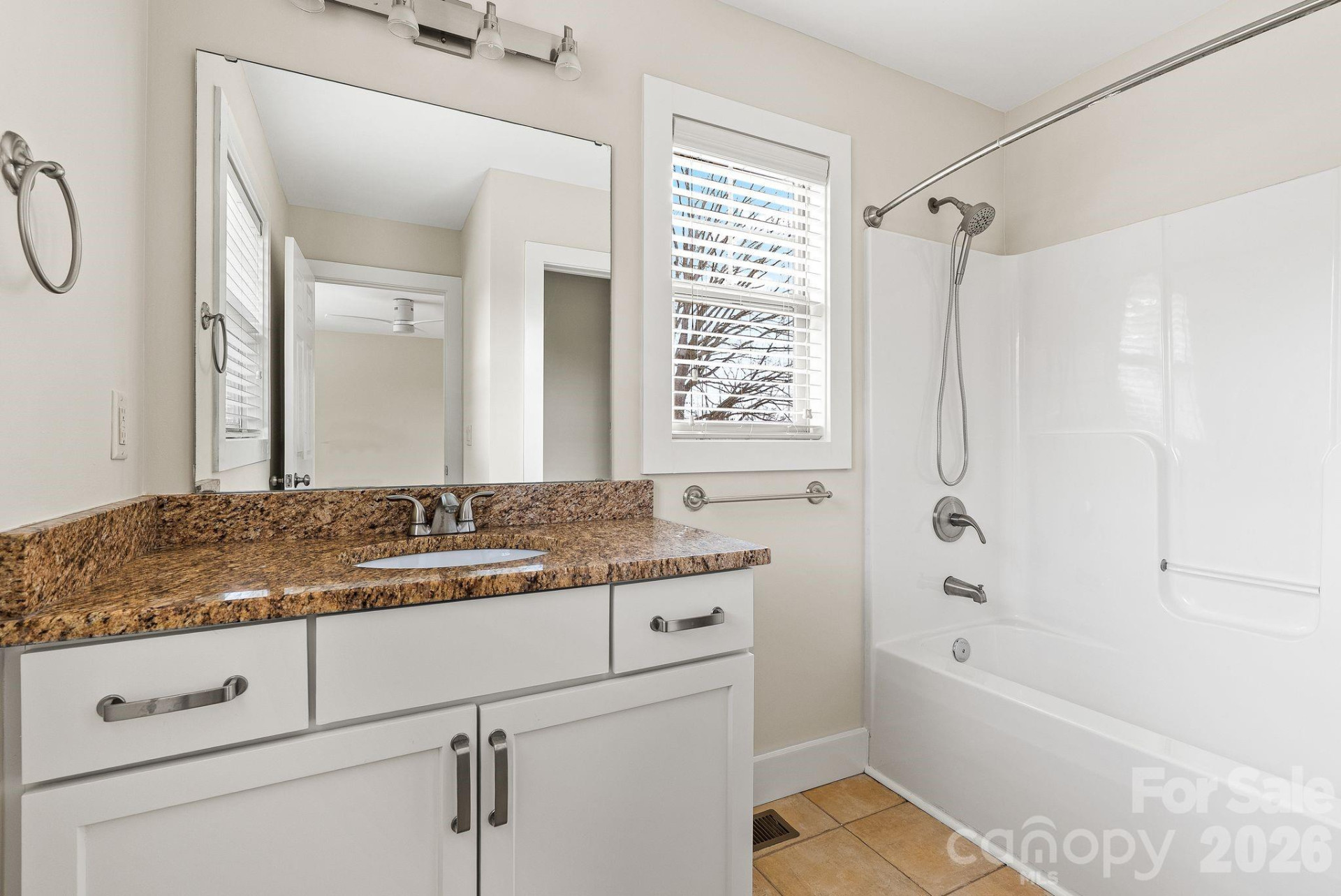 8 Thurland Avenue - Photo 22