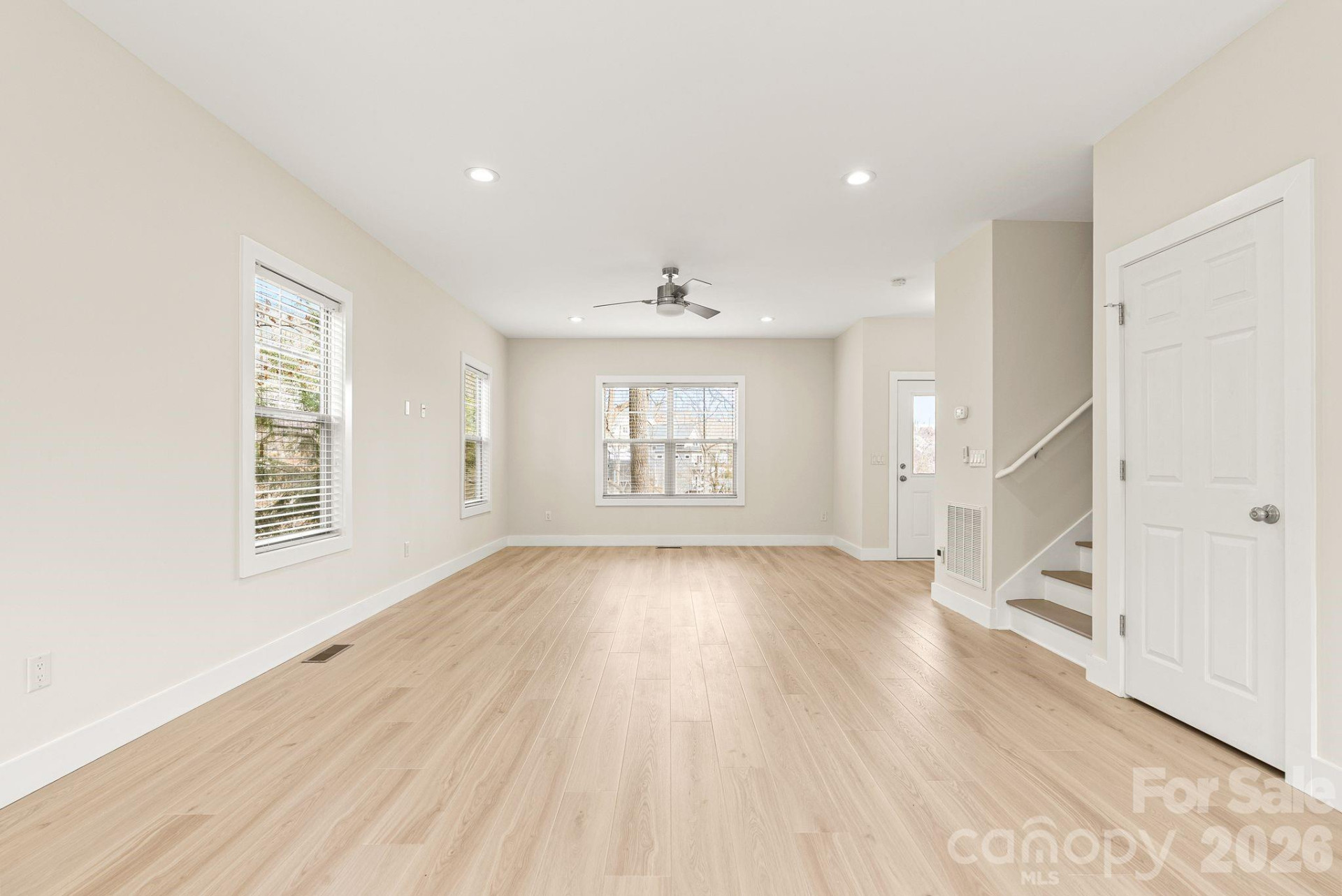 8 Thurland Avenue - Photo 9