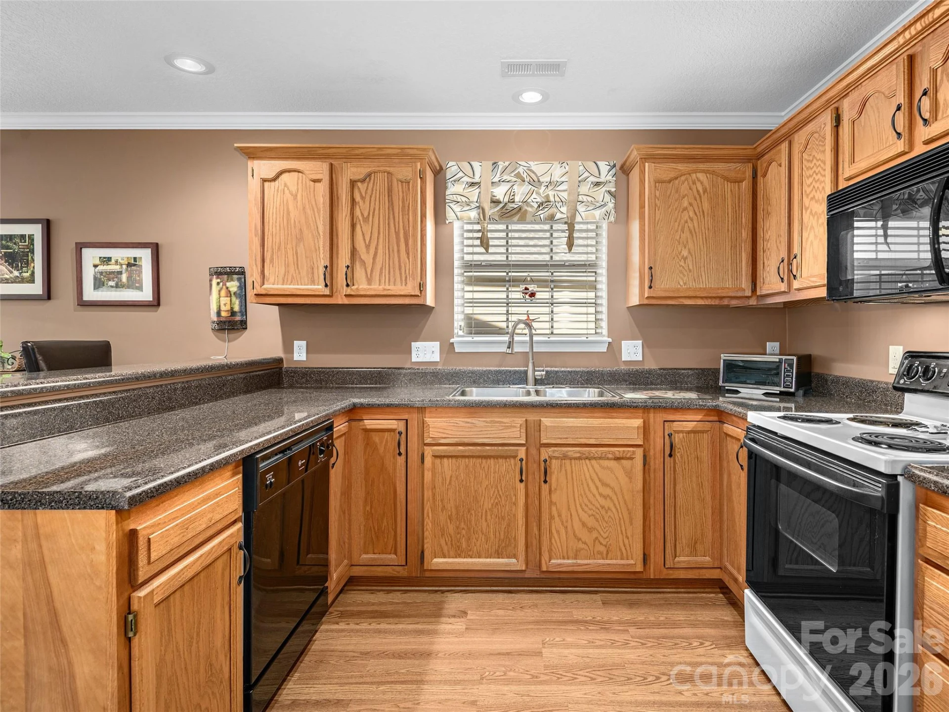 15 Willowick Drive - Photo 8
