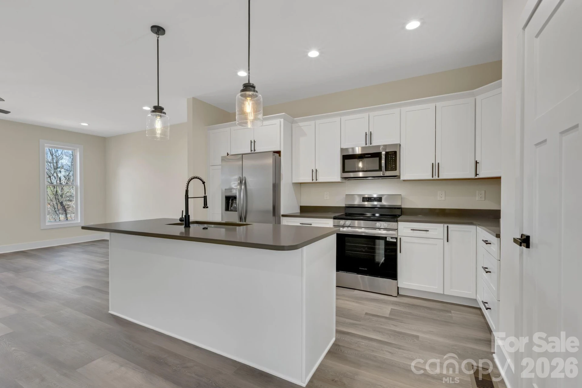 31 Elkwood Avenue - Photo 3