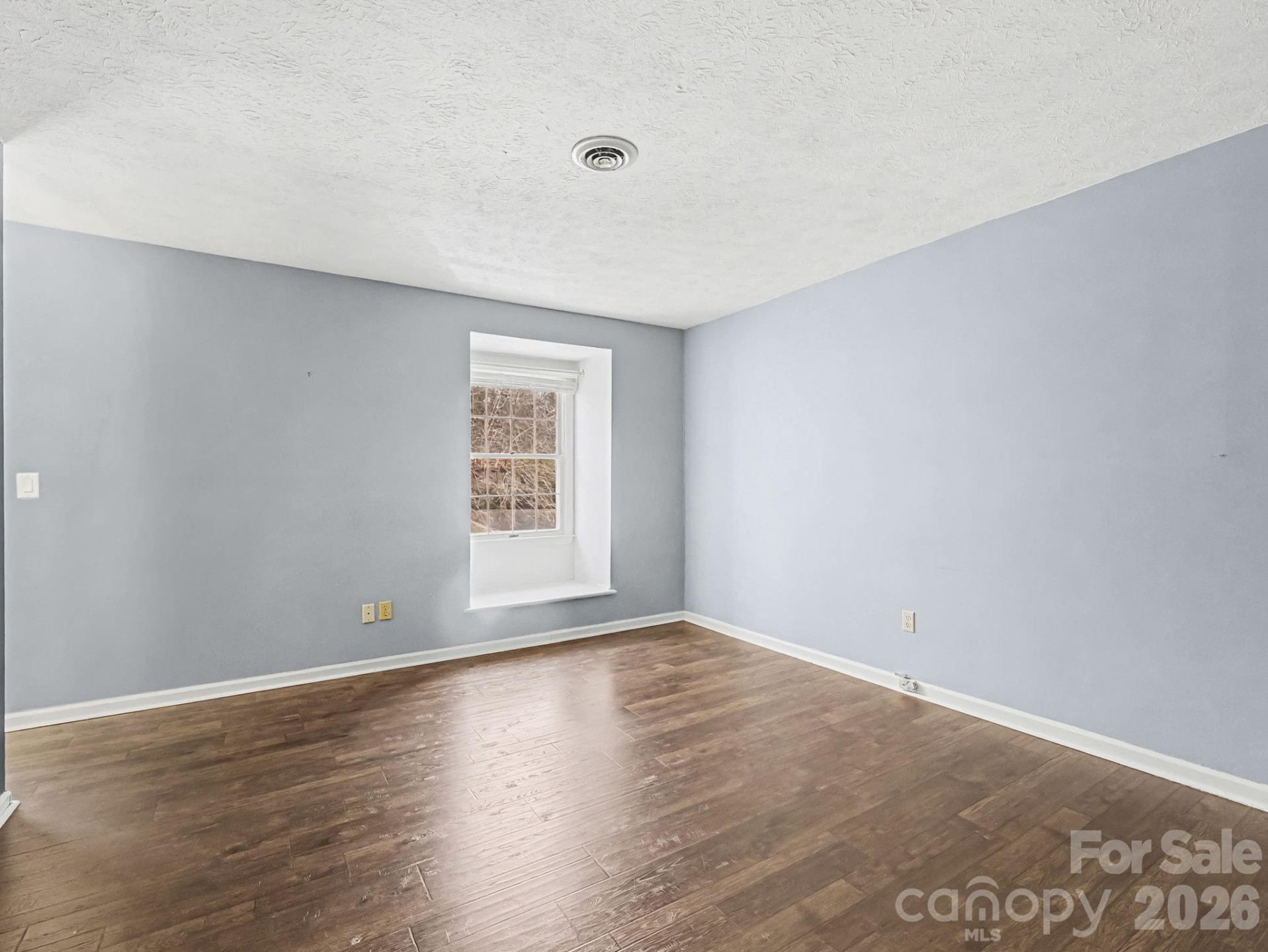 1409 Kensington Road #B-4 - Photo 17
