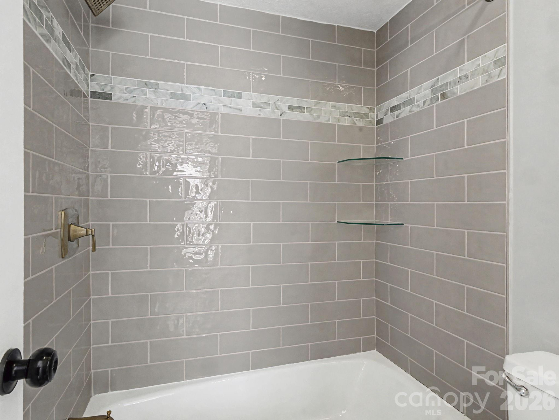 1409 Kensington Road #B-4 - Photo 21