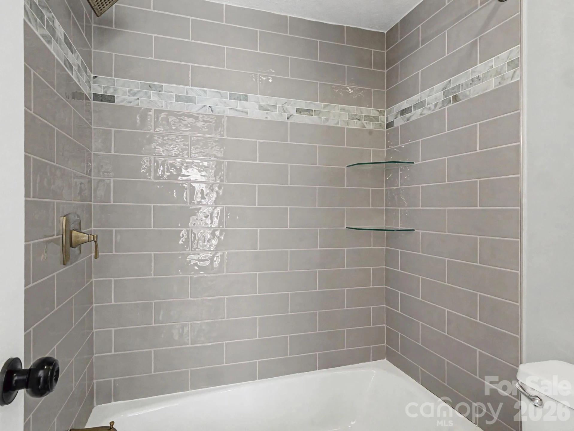 1409 Kensington Road #B-4 - Photo 21