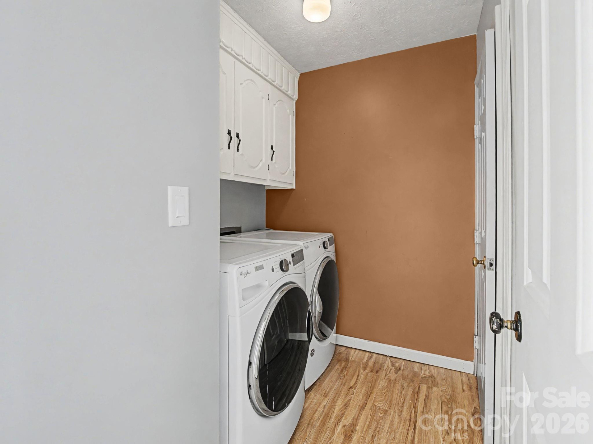1409 Kensington Road #B-4 - Photo 27