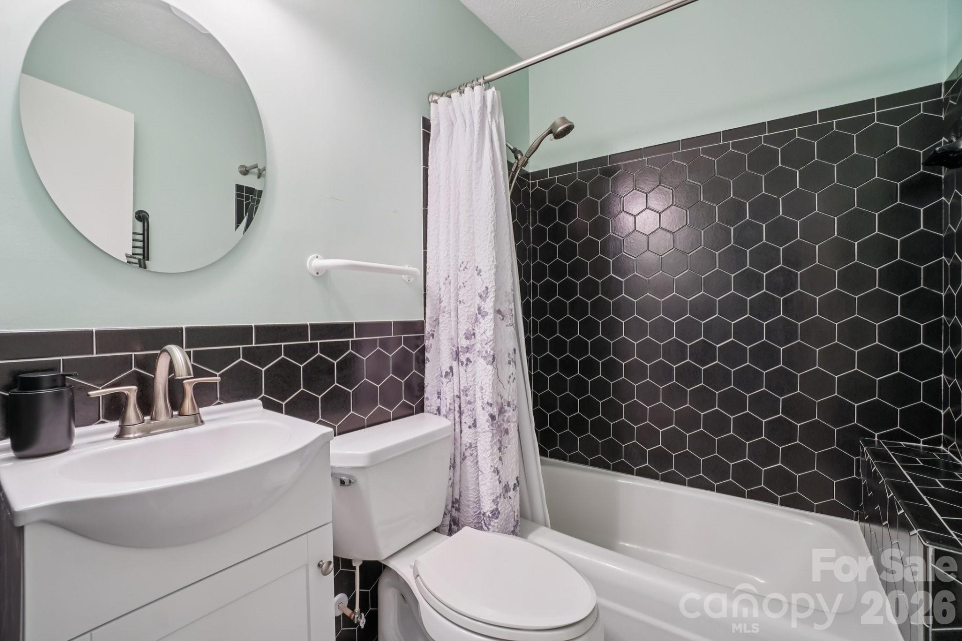 623 Owensby Road - Photo 17