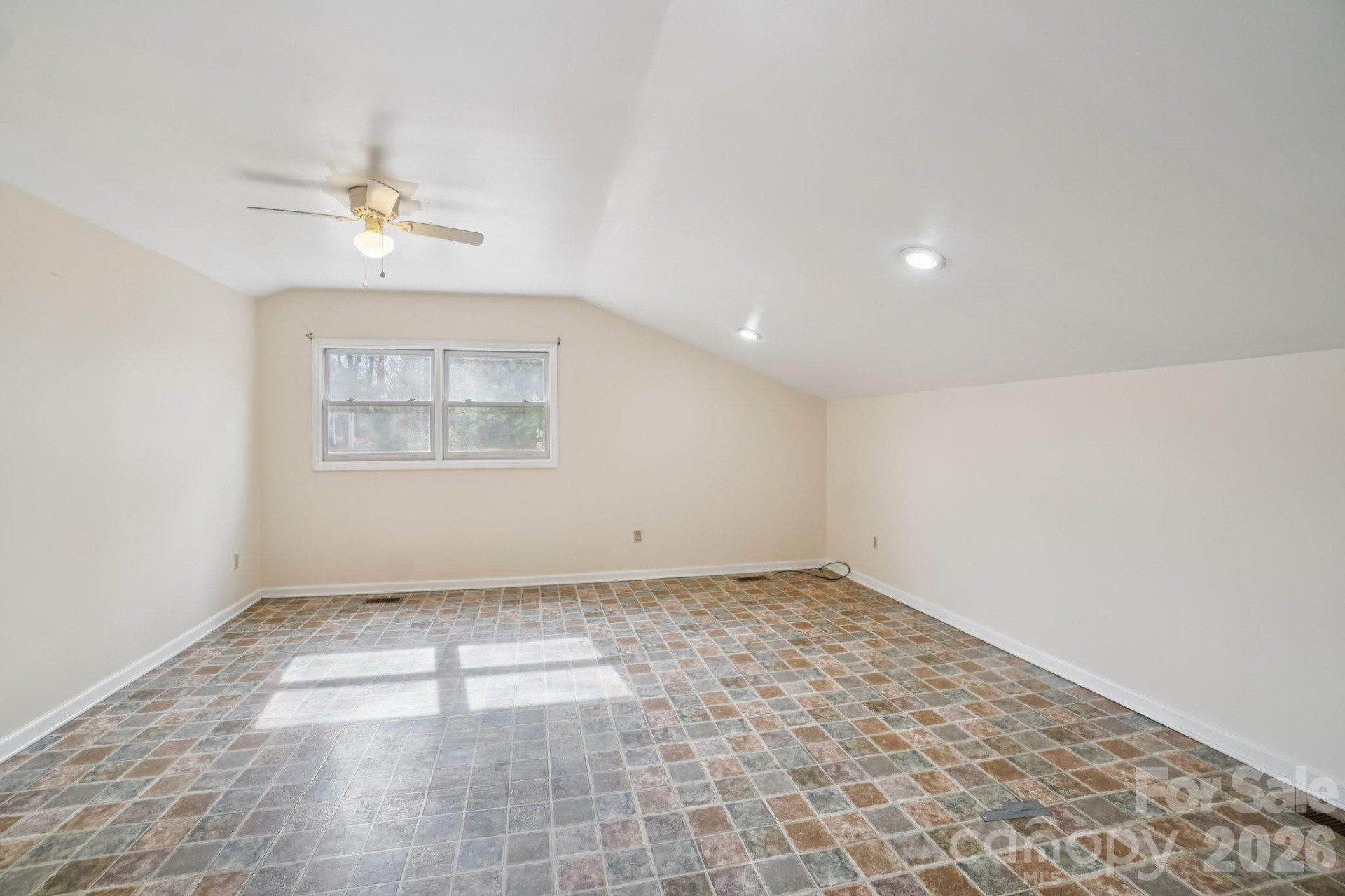 623 Owensby Road - Photo 40