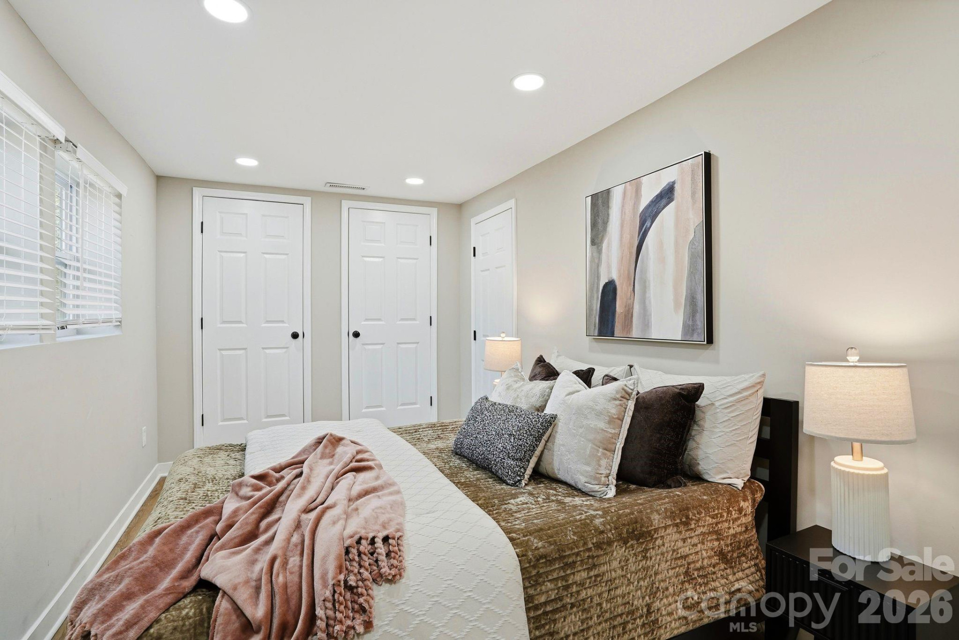326 Lyndhurst Drive - Photo 17