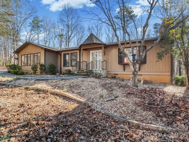 423 Mountain View Drive, Columbus, NC, 28722
