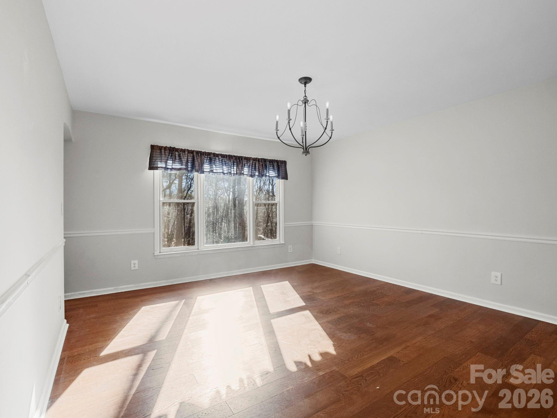 423 Mountain View Drive - Photo 11