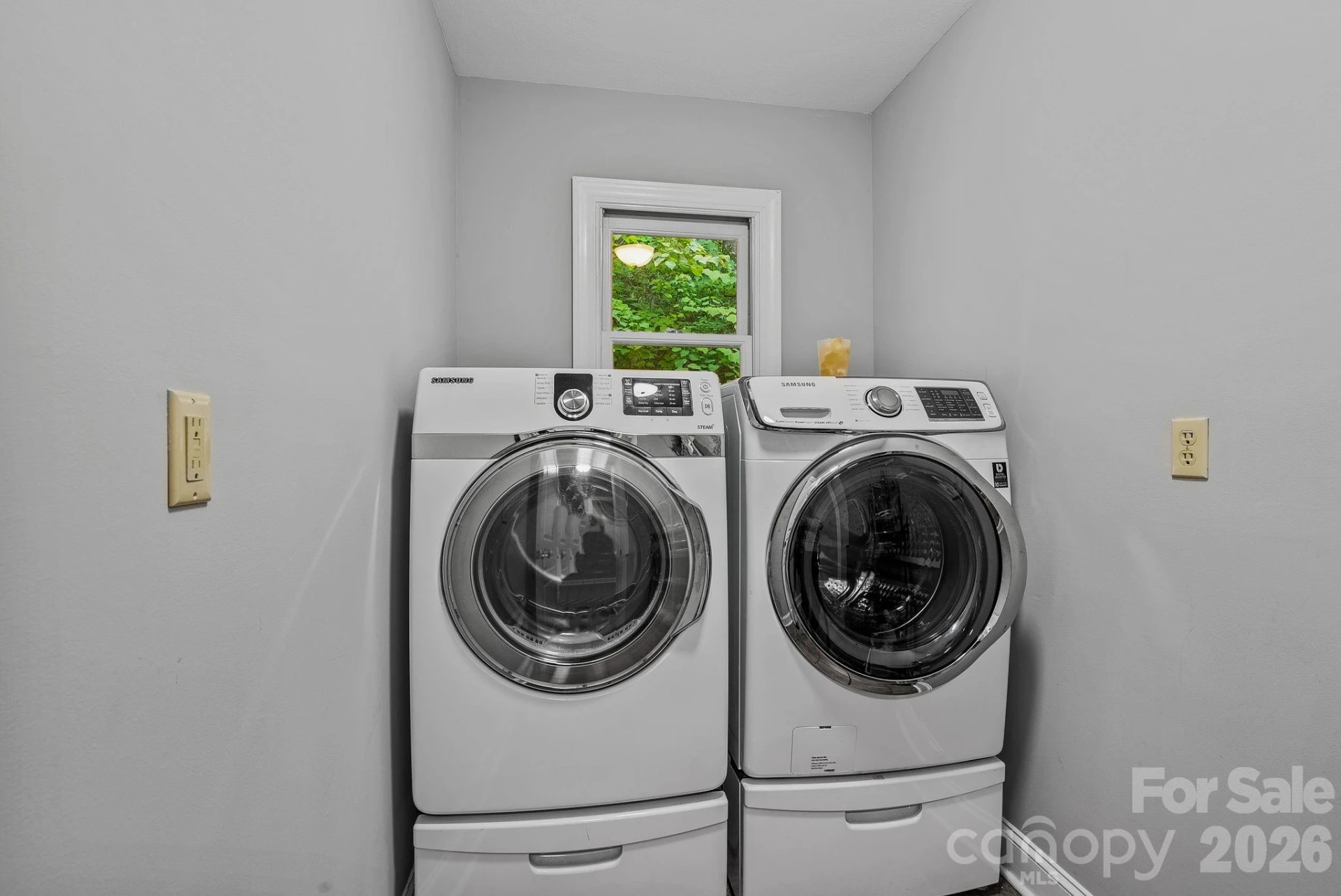 320 Woodland Drive - Photo 13