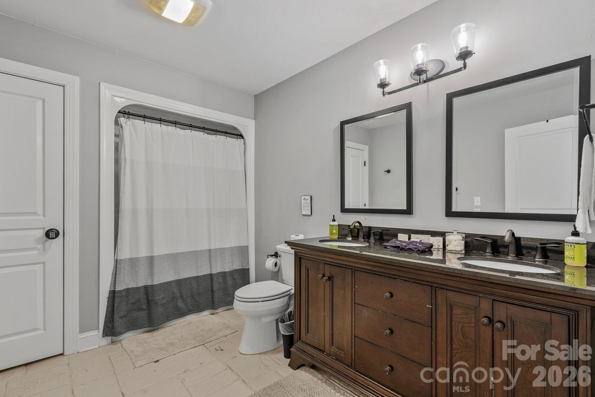 320 Woodland Drive - Photo 30