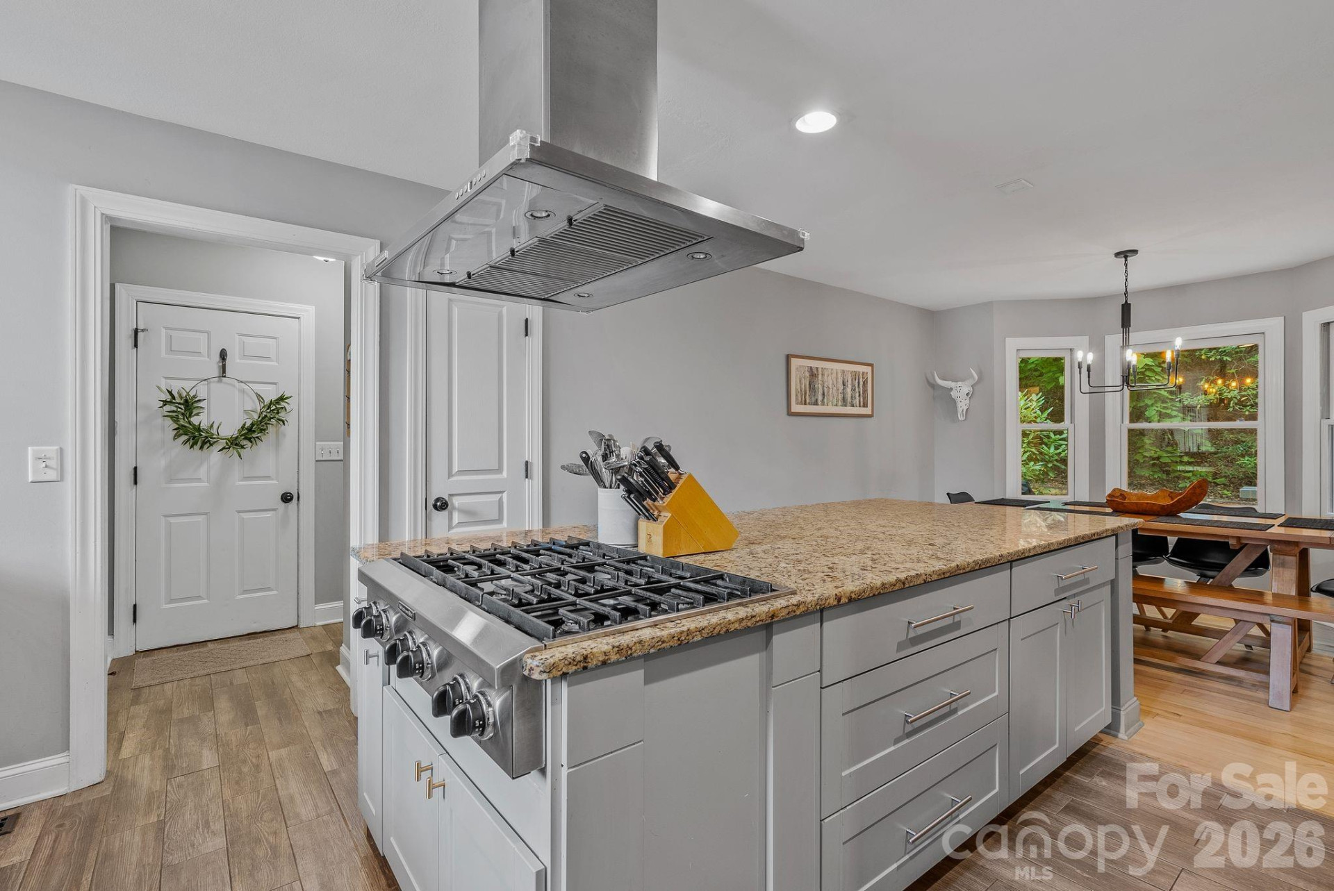 320 Woodland Drive - Photo 8