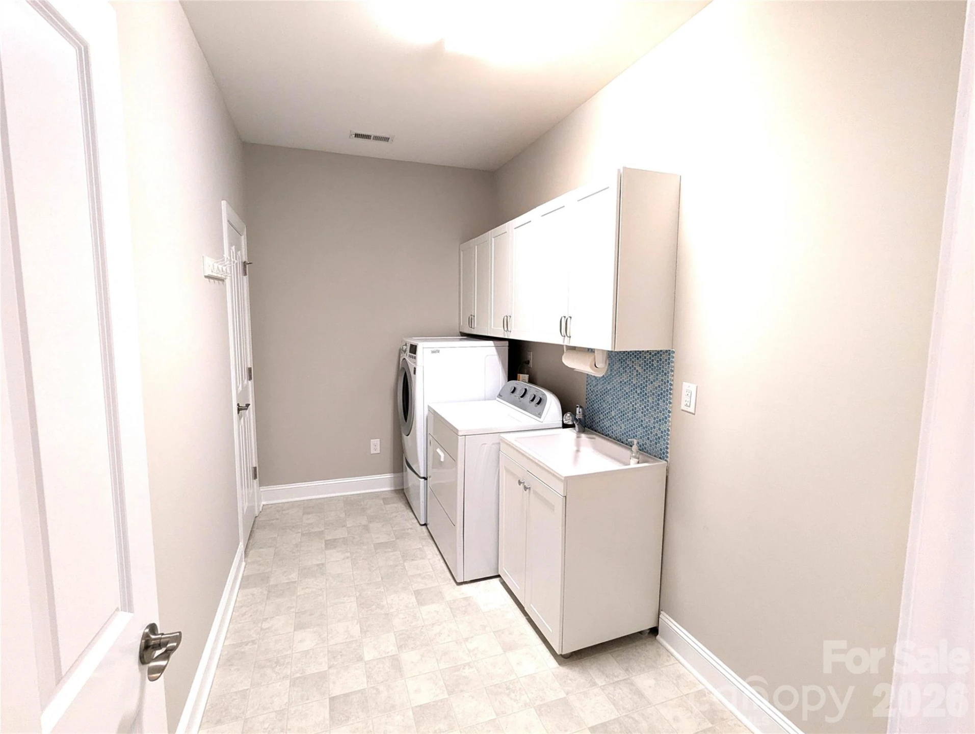 1151 Avalon Place - Photo 27