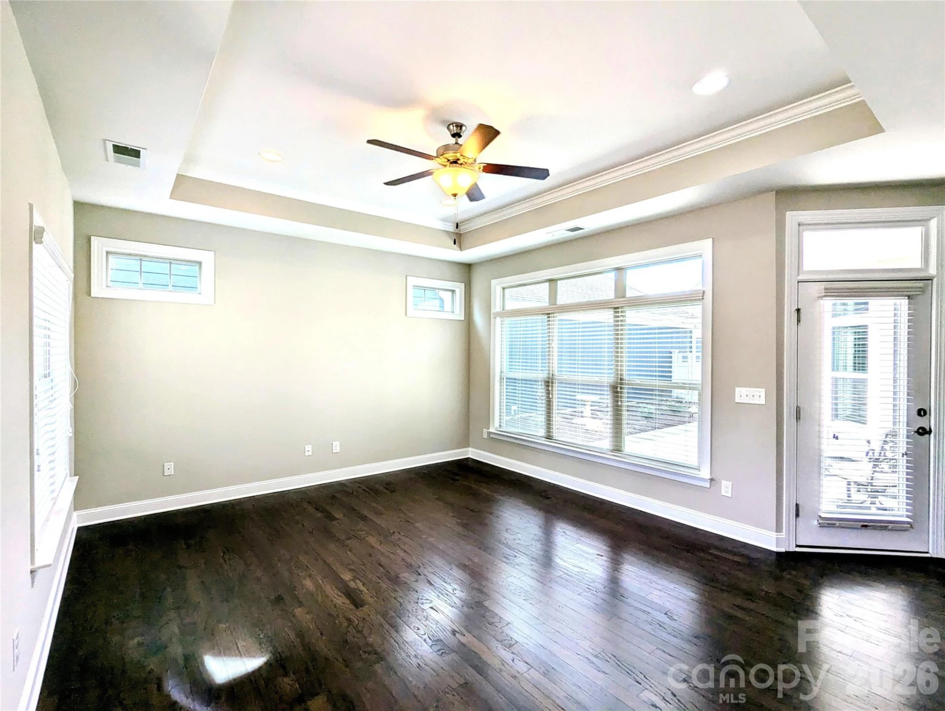 1151 Avalon Place - Photo 4