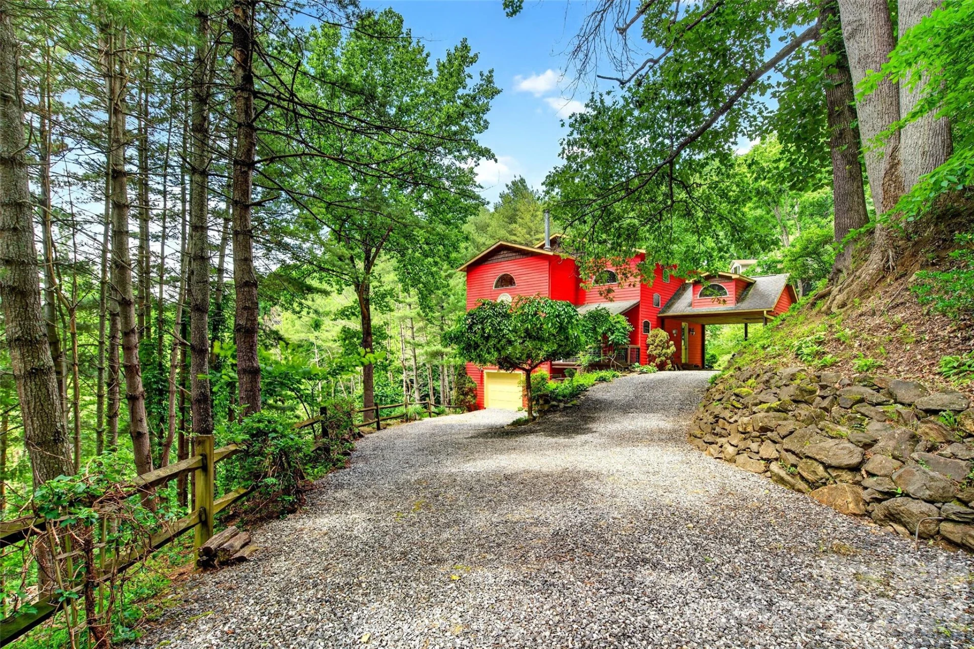 491 Valley View Drive - Photo 4