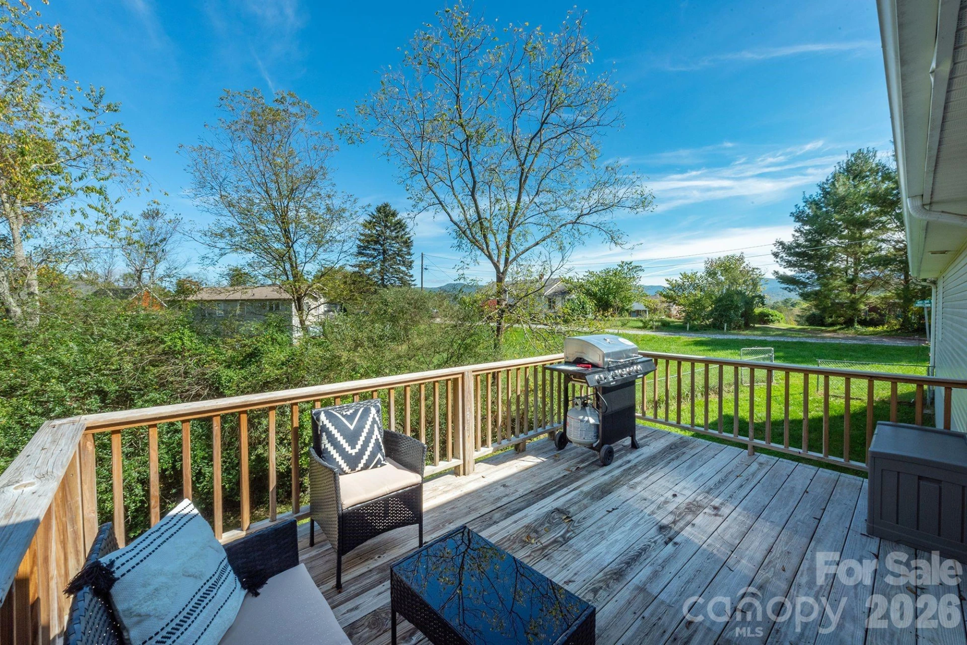 18 Garrison Road - Photo 8