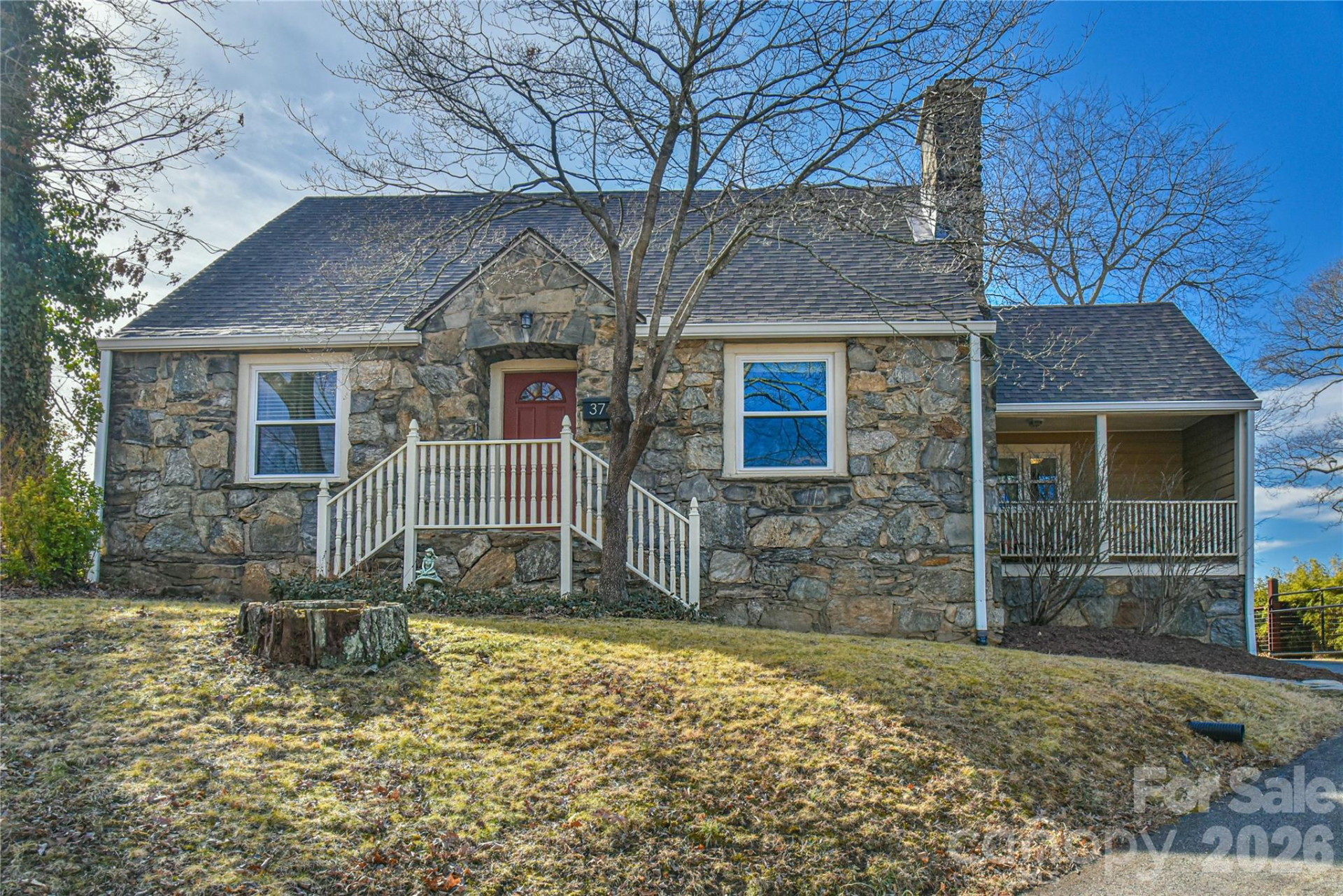 37 Buchanan Place