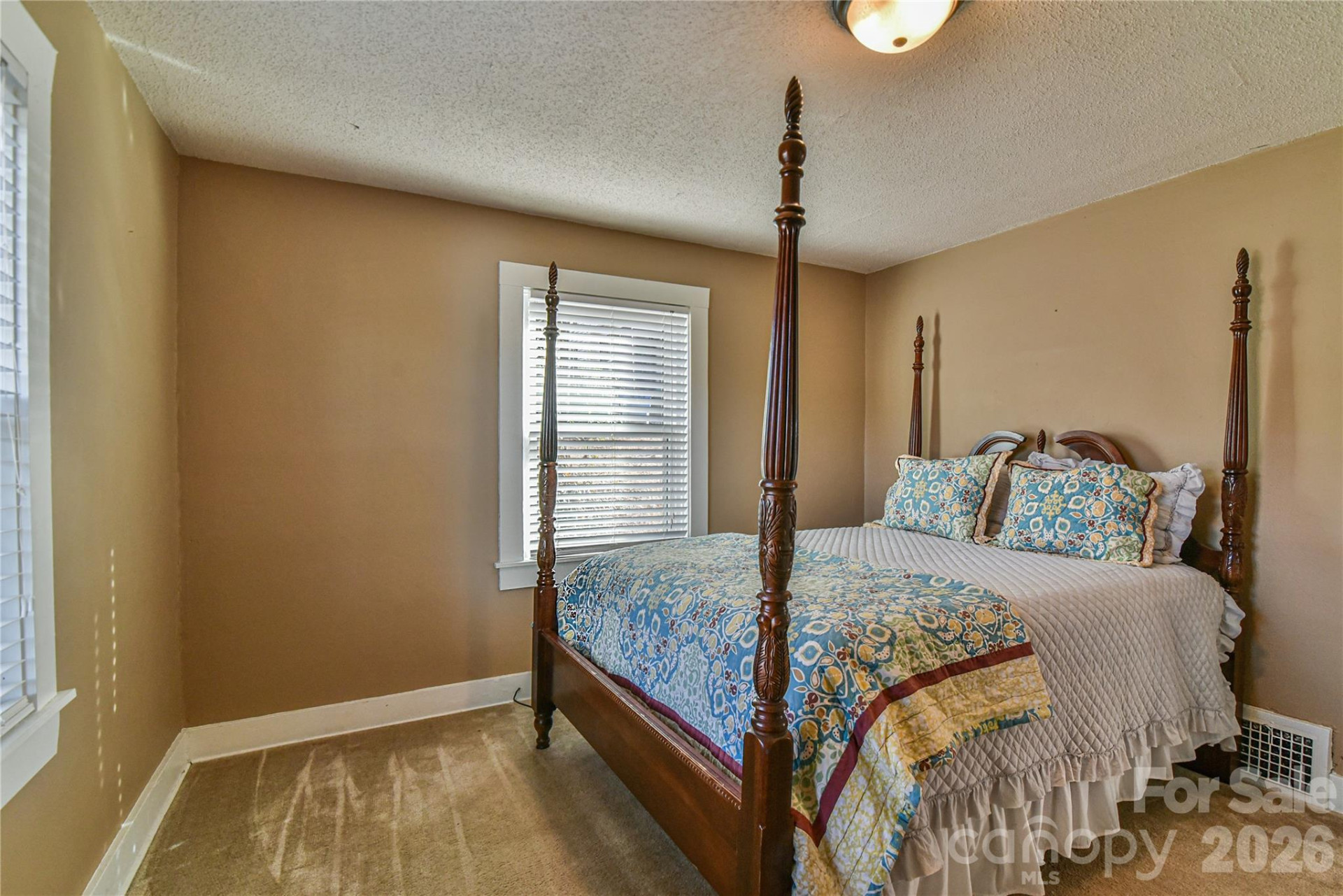 37 Buchanan Place - Photo 14
