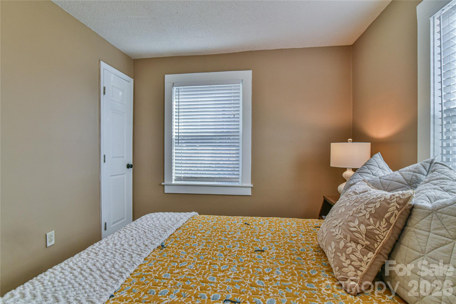 37 Buchanan Place - Photo 17