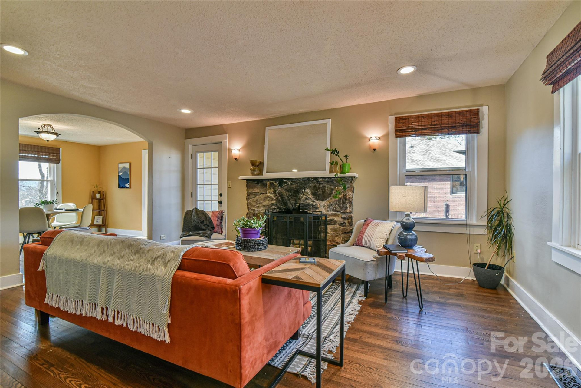 37 Buchanan Place - Photo 3