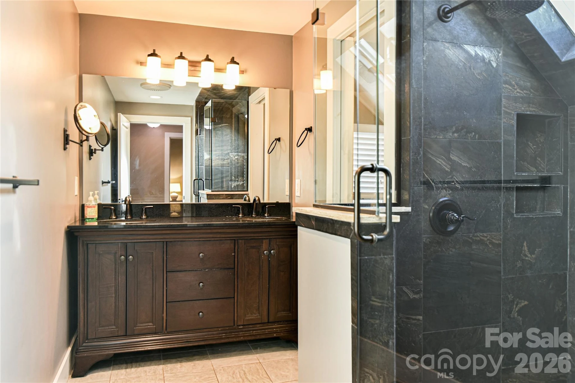 37 Buchanan Place - Photo 23