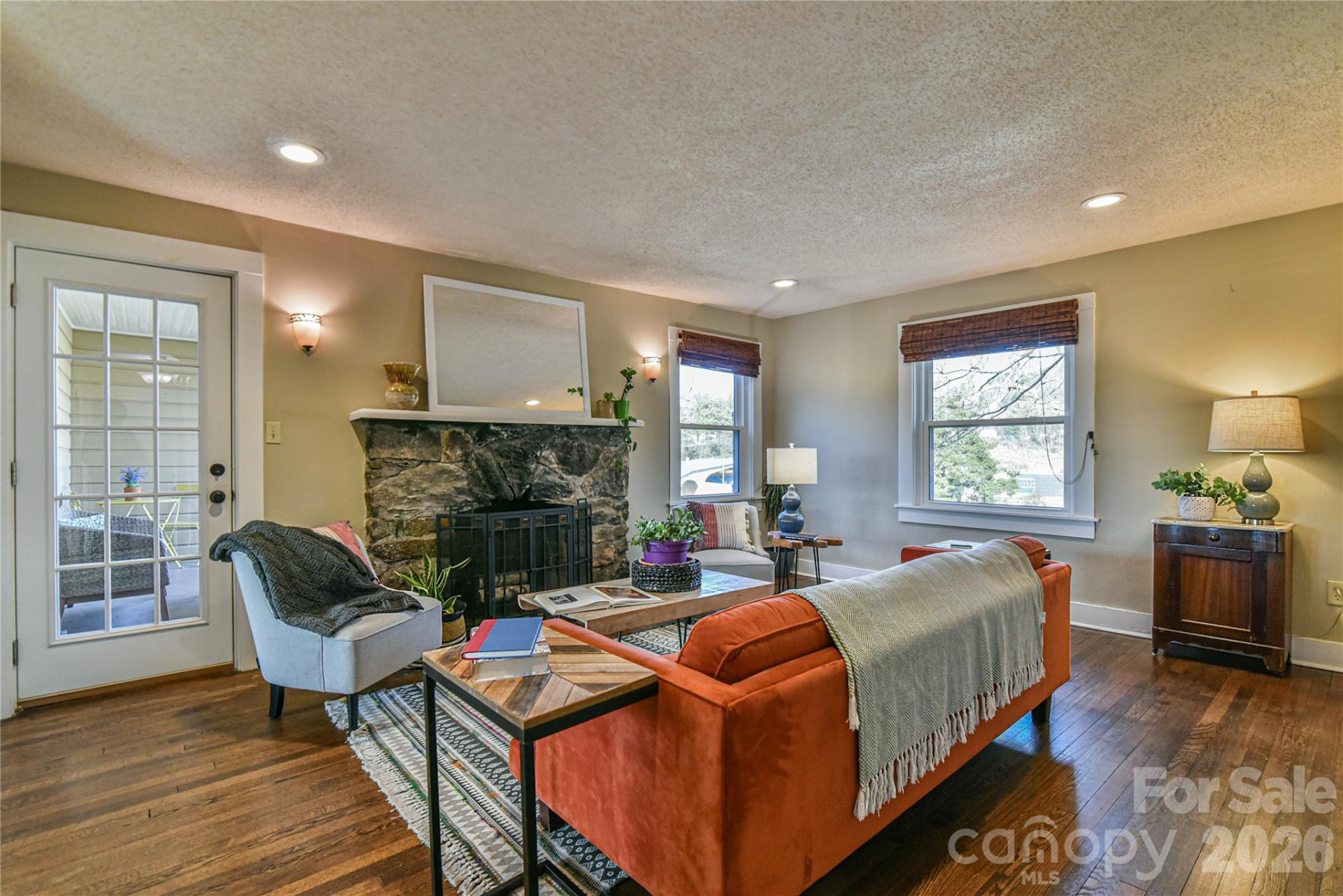 37 Buchanan Place - Photo 4