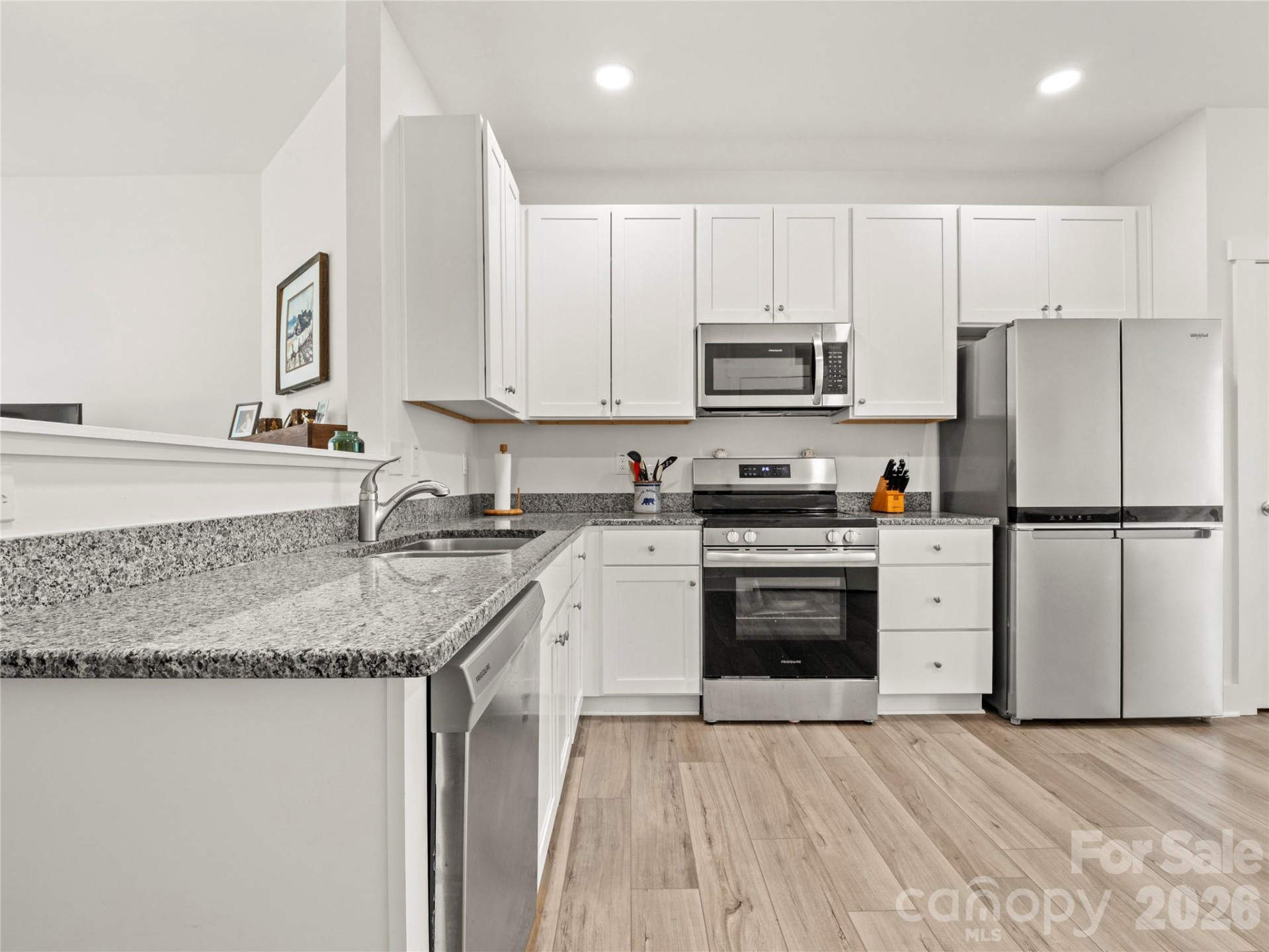 244 Slade Lane - Photo 5