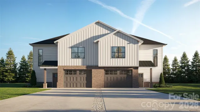 121 Collin Place