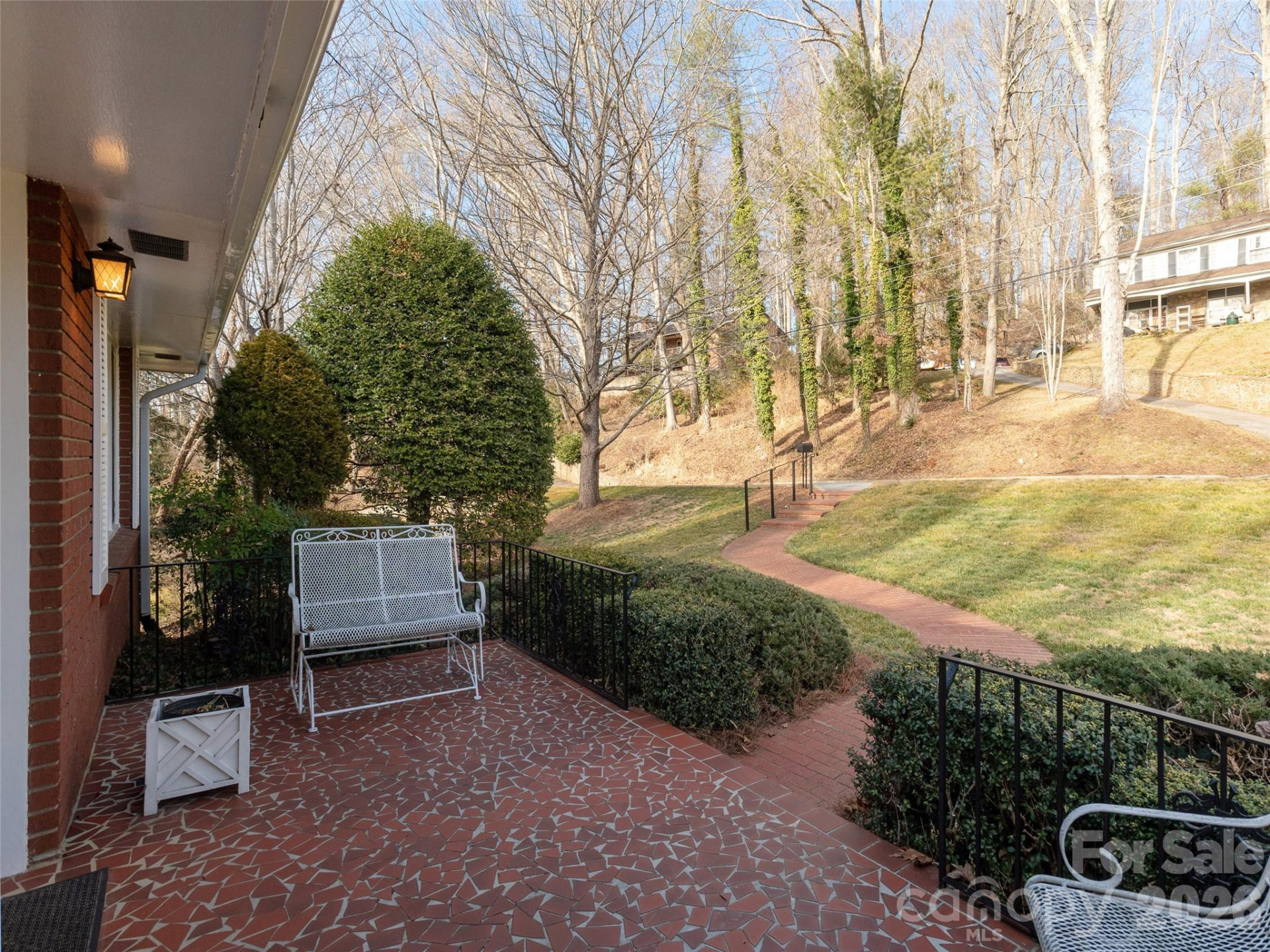 28 Westridge Drive - Photo 5