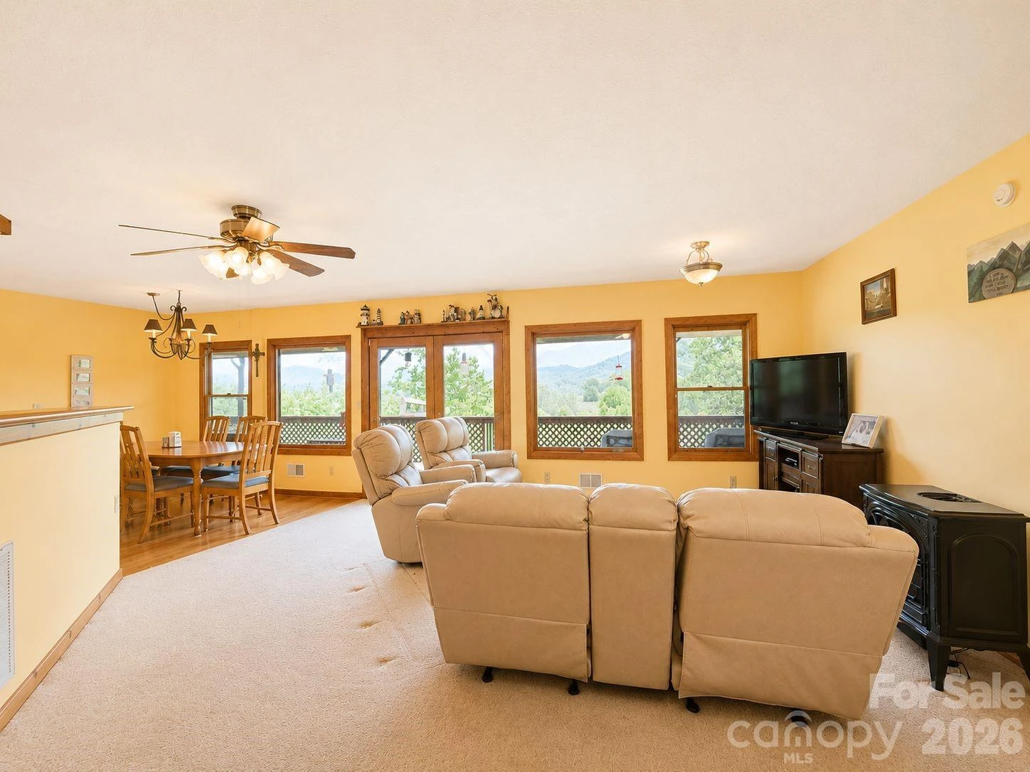 443 Cedarwood Drive - Photo 6