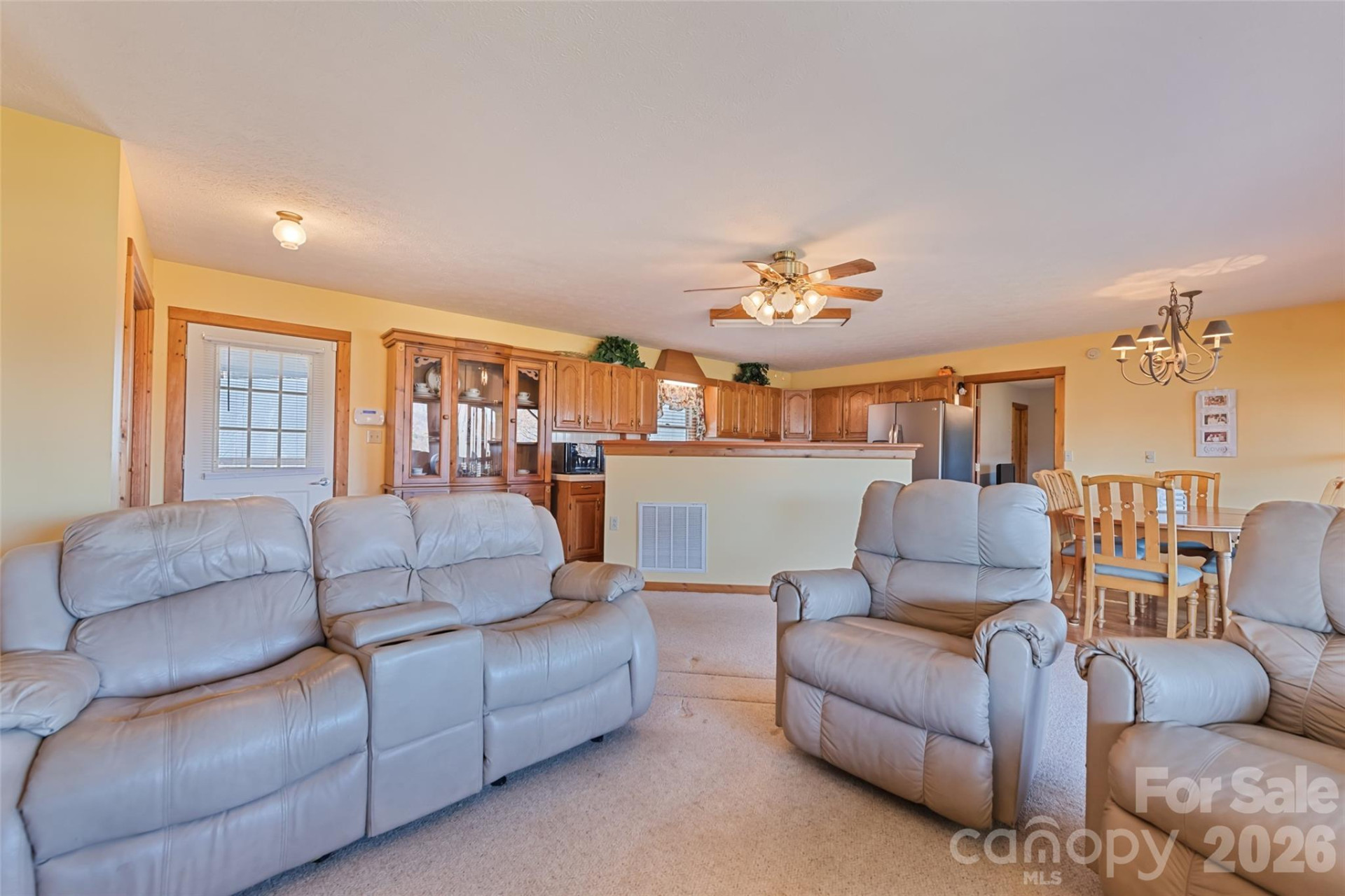 443 Cedarwood Drive - Photo 8