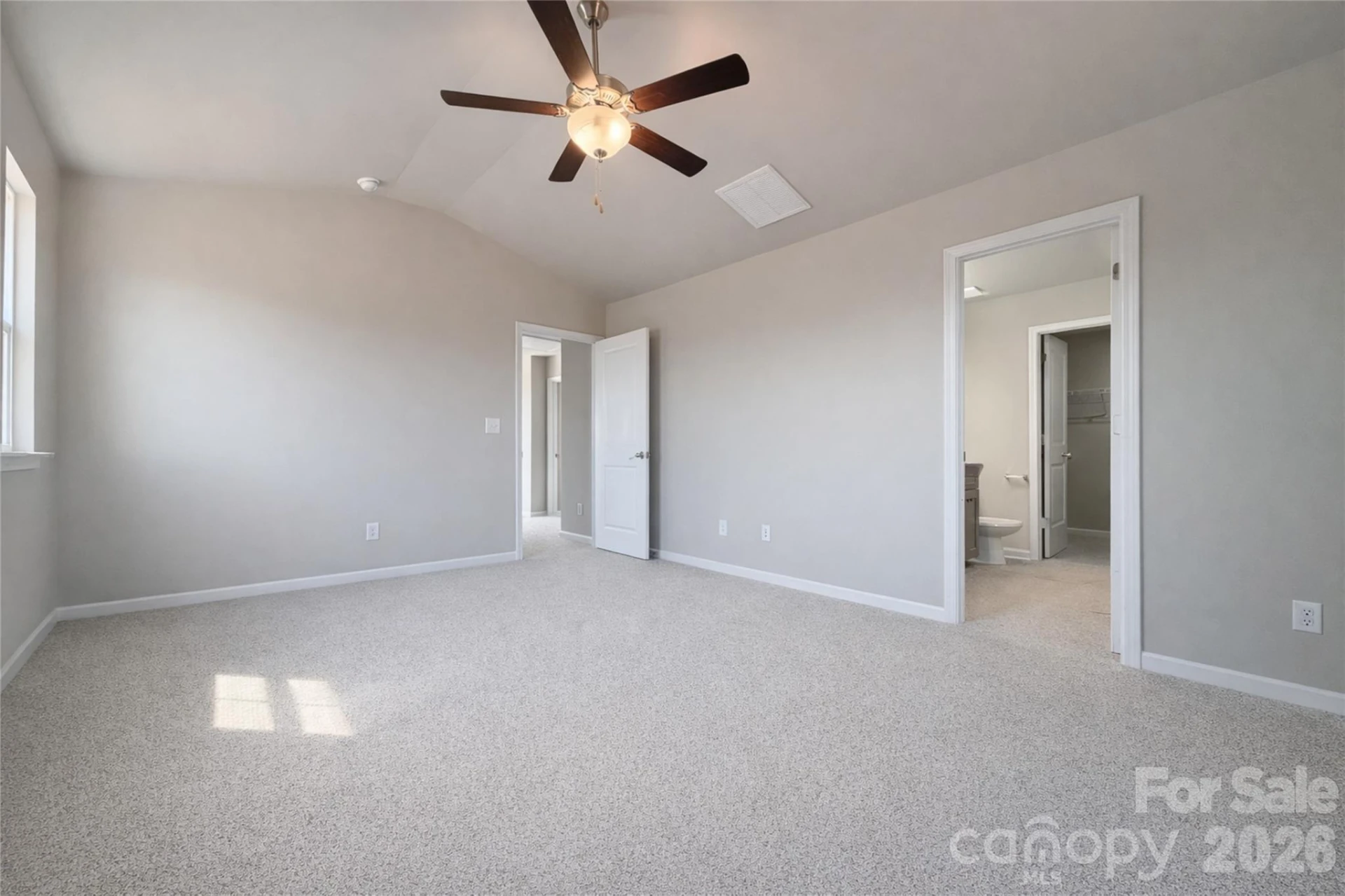 203 Roxanna Court - Photo 12