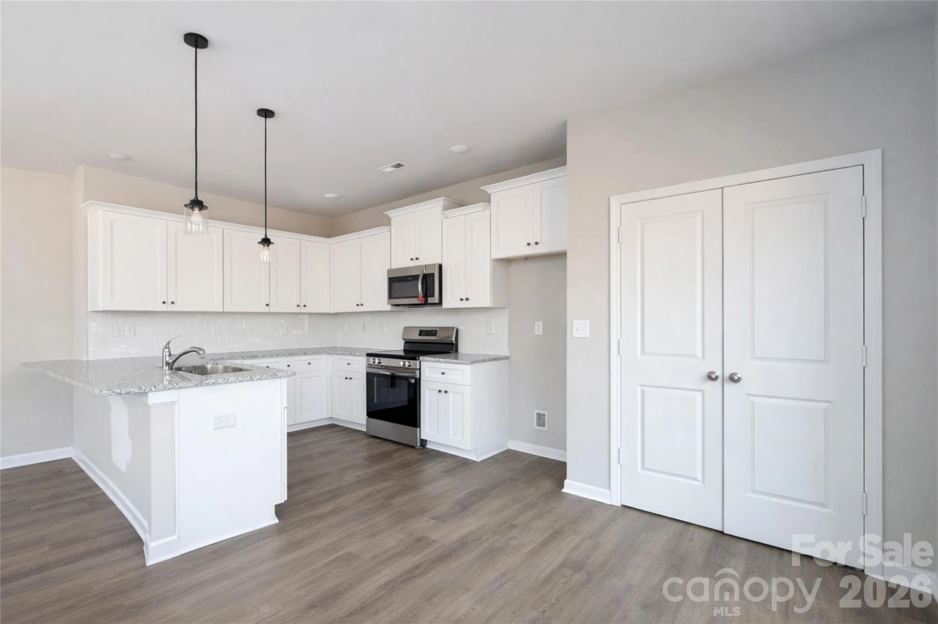 203 Roxanna Court - Photo 5