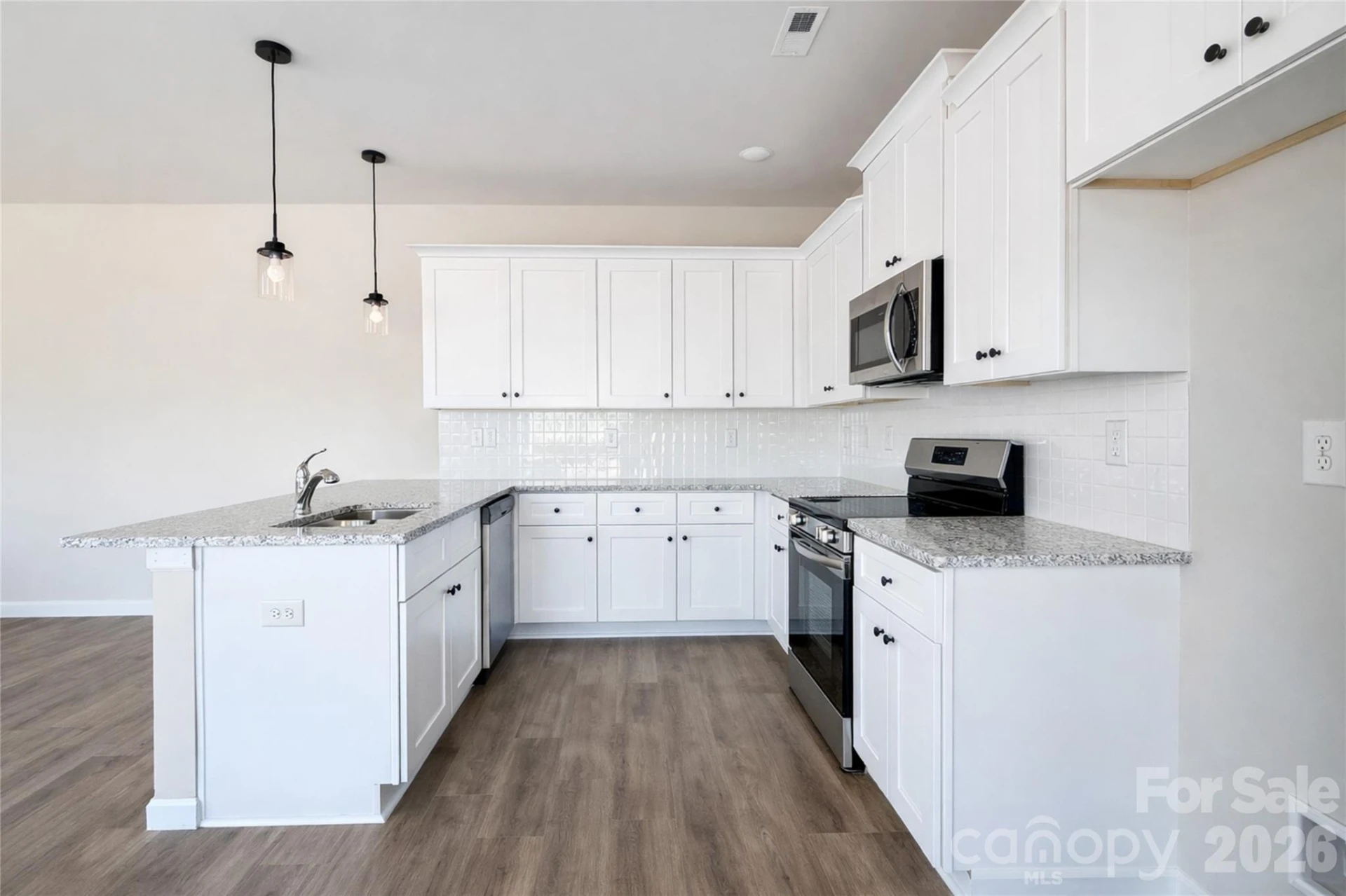 203 Roxanna Court - Photo 7