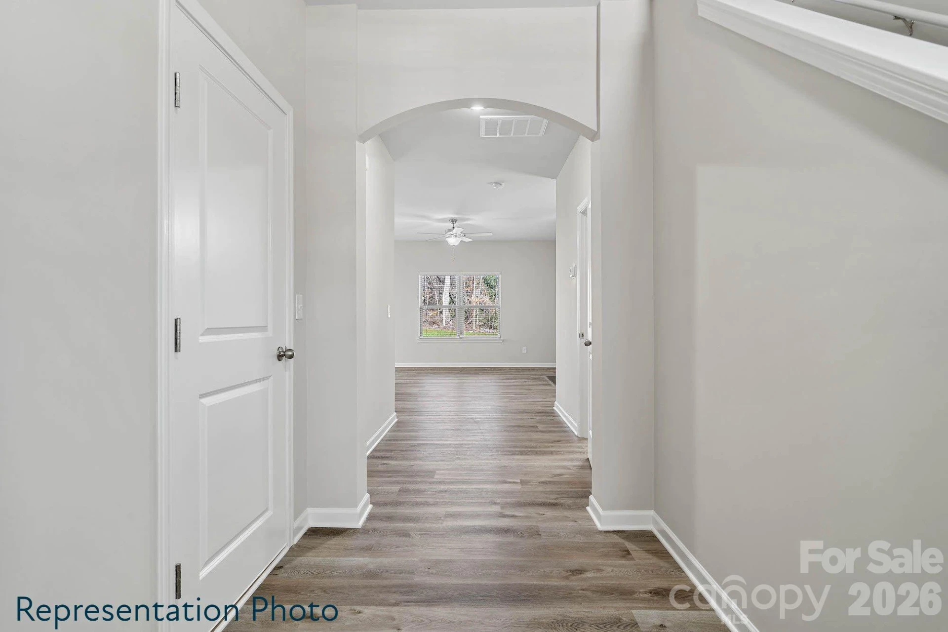 208 Roxanna Court - Photo 3