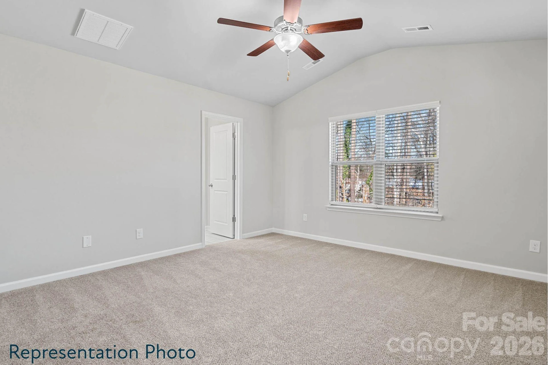 208 Roxanna Court - Photo 10