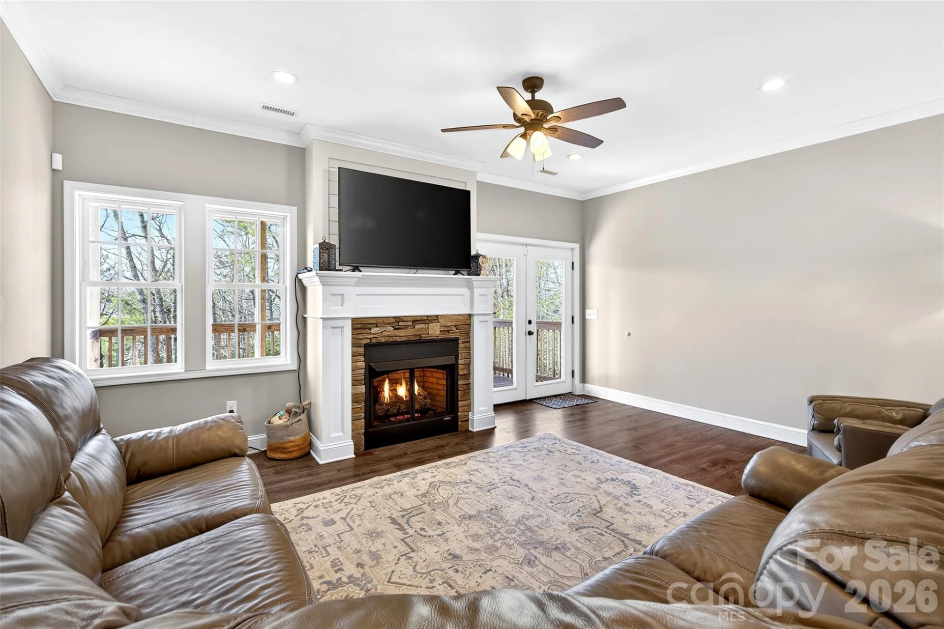 111 Wipprecht Drive - Photo 4